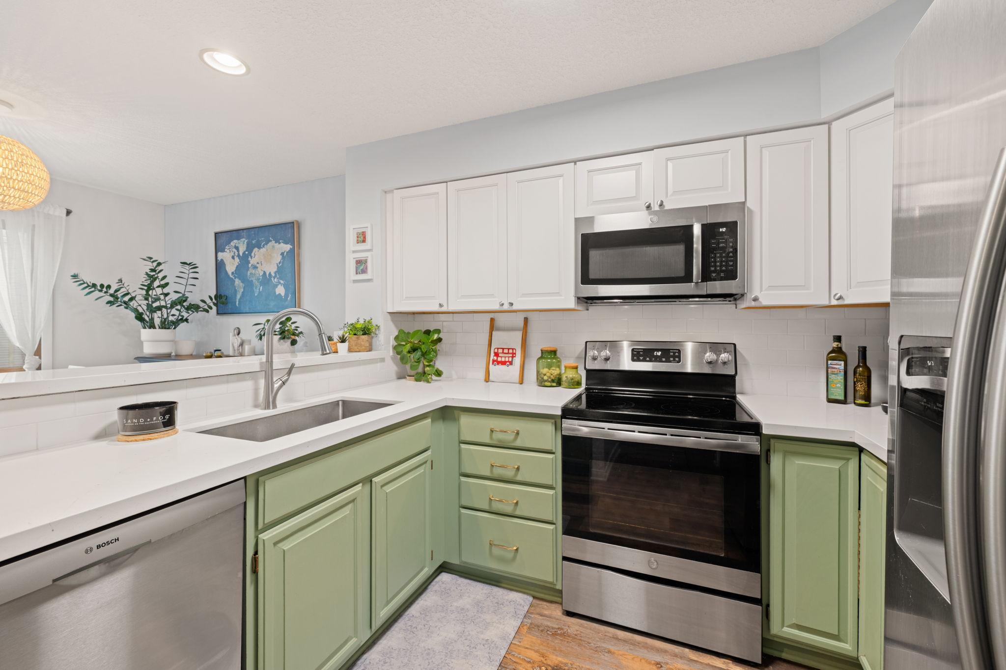View of Residential at 1392 Carling Drive #305, Saint Paul MN 55108, Saint Paul (16 of 49) - Mike Wilen | Minnesota Team Real Estate