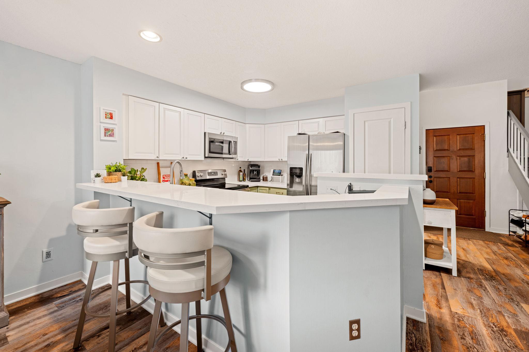 View of Residential at 1392 Carling Drive #305, Saint Paul MN 55108, Saint Paul (13 of 49) - Mike Wilen | Minnesota Team Real Estate