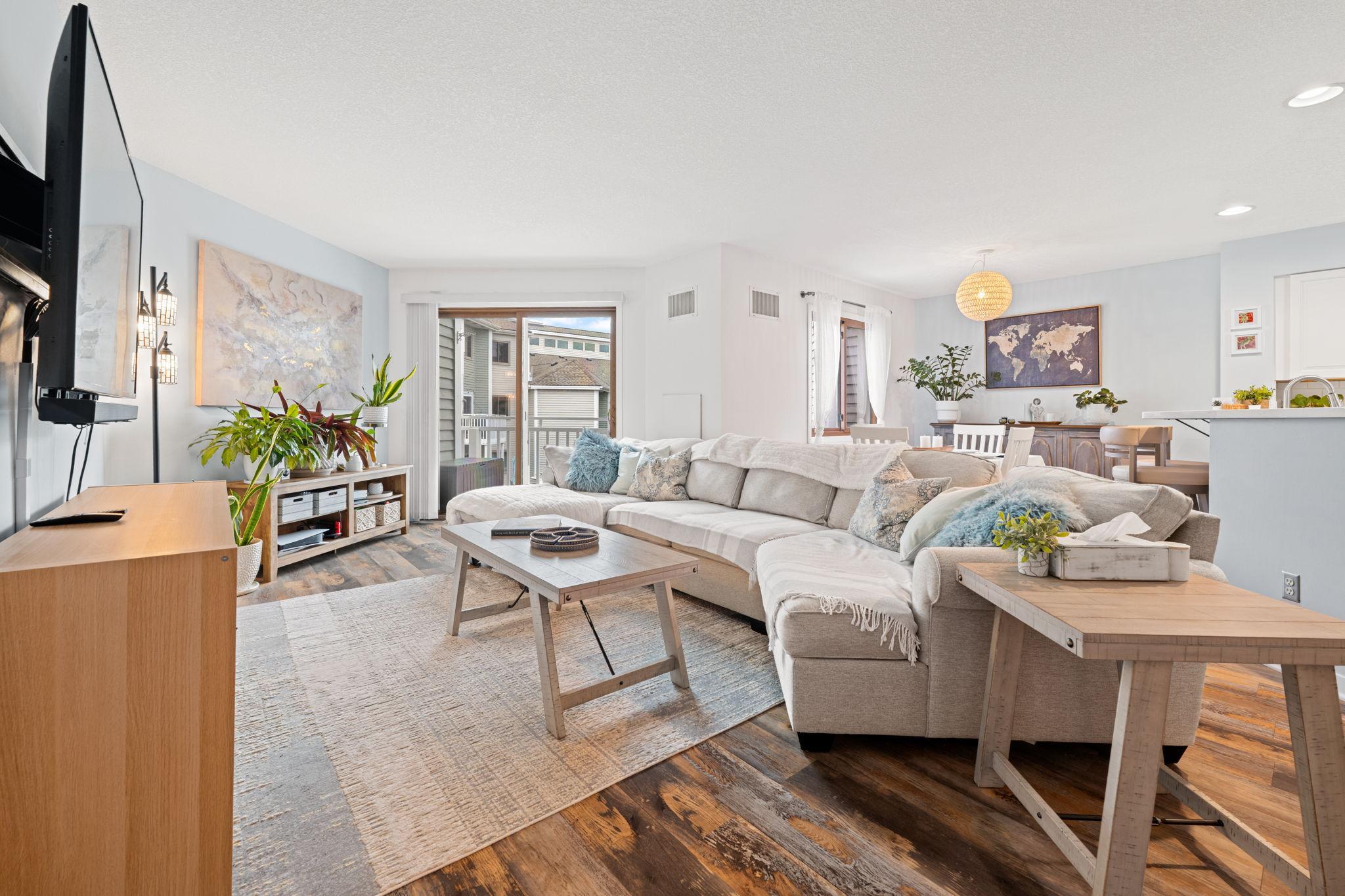 View of Residential at 1392 Carling Drive #305, Saint Paul MN 55108, Saint Paul (5 of 49) - Mike Wilen | Minnesota Team Real Estate