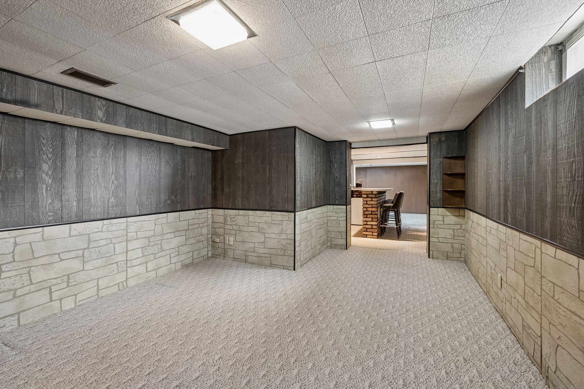 View of Residential at 7726 Thomas Avenue, Richfield MN 55423, Richfield (22 of 37) - Mike Wilen | Minnesota Team Real Estate