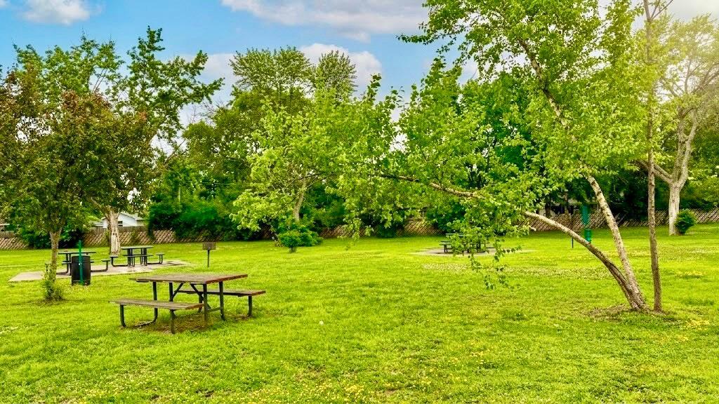 View of Residential at 7352 72nd Lane, Brooklyn Park MN 55428, Brooklyn Park (20 of 22) - Mike Wilen | Minnesota Team Real Estate