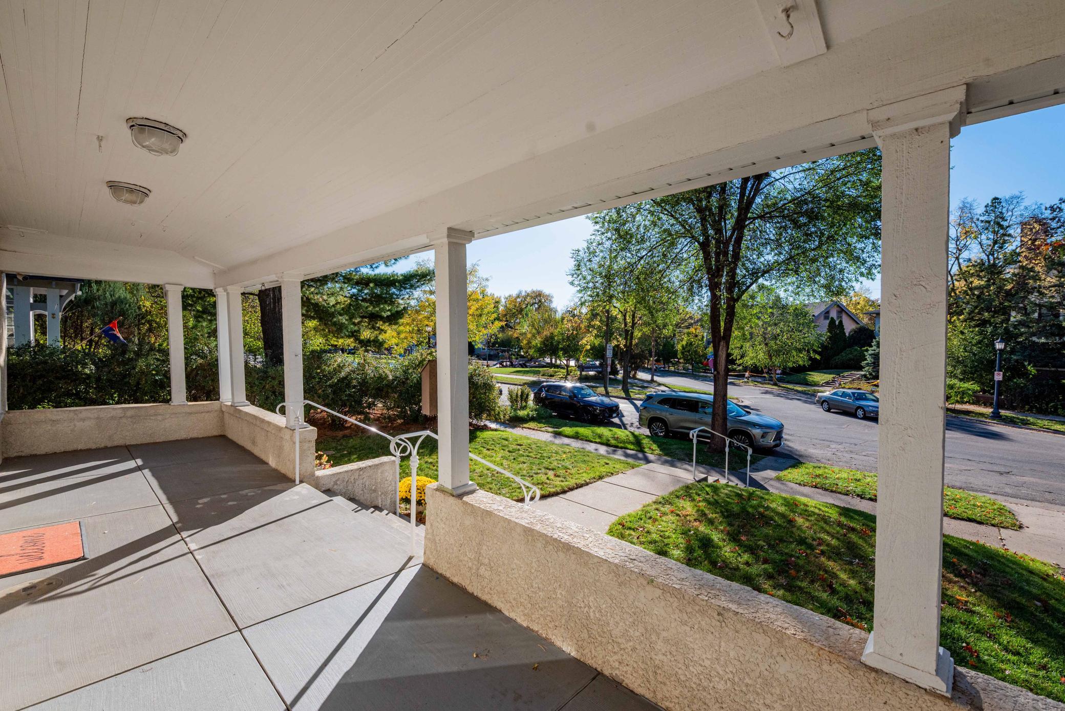 View of Residential at 2503 Irving Avenue, Minneapolis MN 55405, Minneapolis (10 of 45) - Mike Wilen | Minnesota Team Real Estate