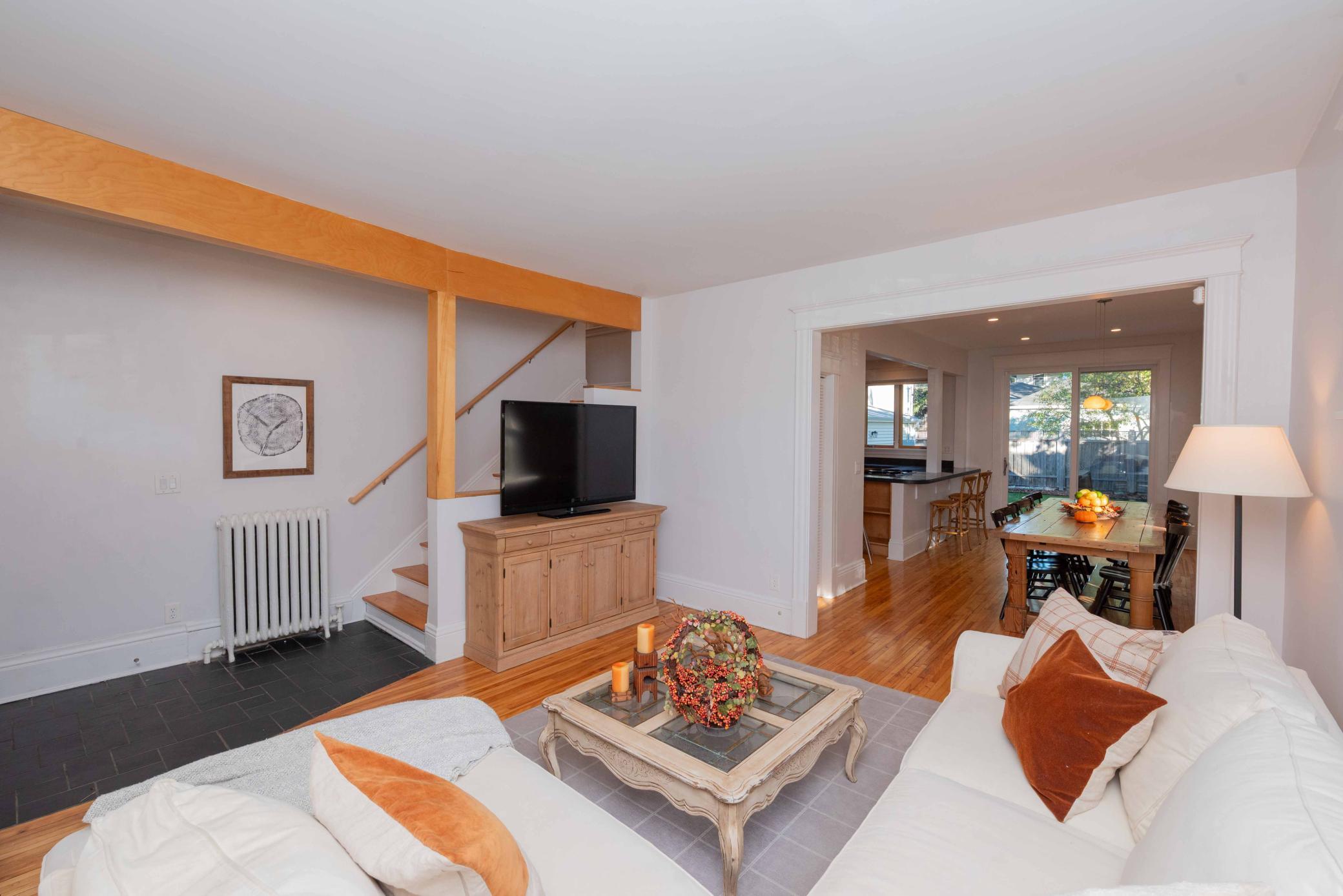 View of Residential at 2503 Irving Avenue, Minneapolis MN 55405, Minneapolis (18 of 45) - Mike Wilen | Minnesota Team Real Estate