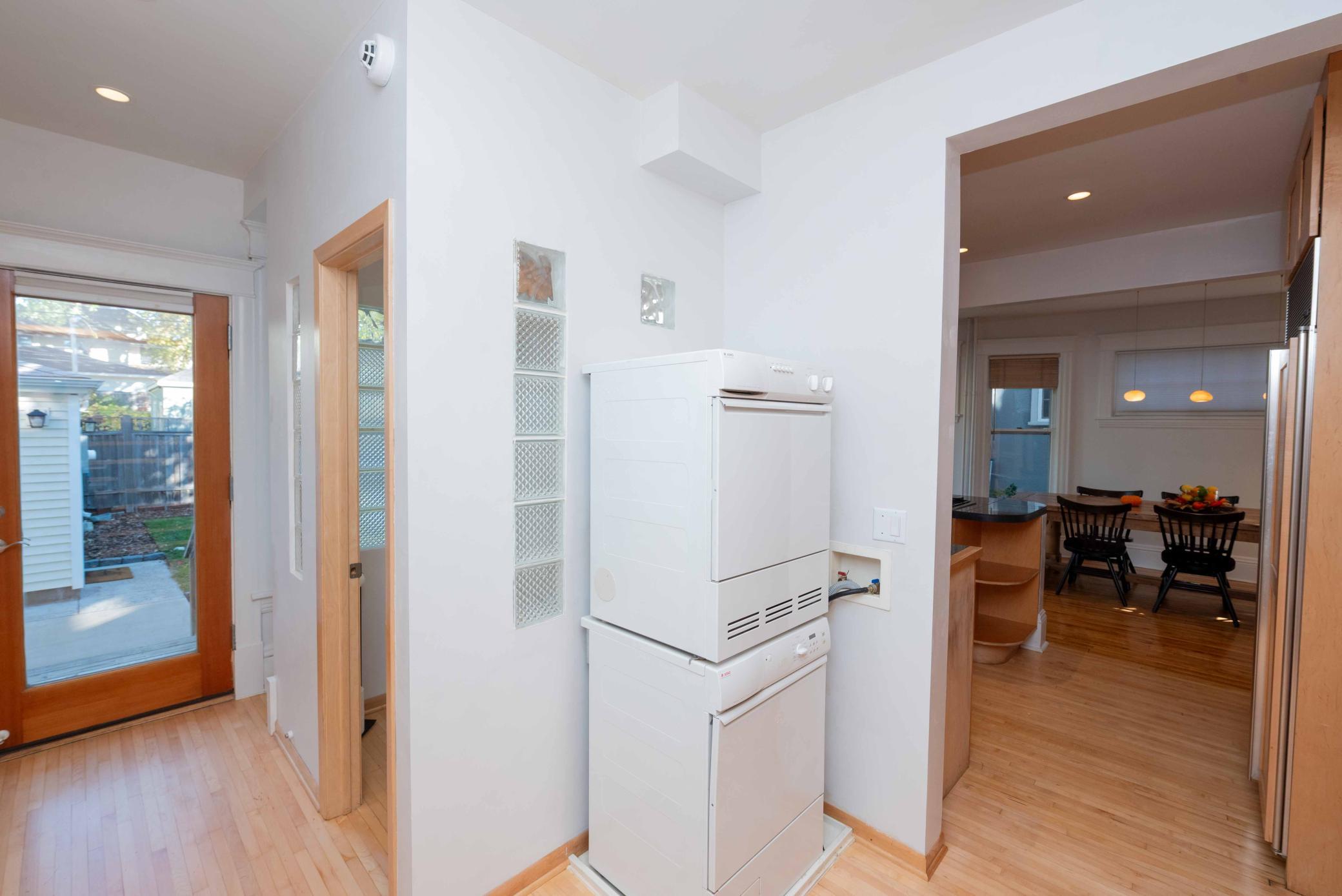 View of Residential at 2503 Irving Avenue, Minneapolis MN 55405, Minneapolis (22 of 45) - Mike Wilen | Minnesota Team Real Estate
