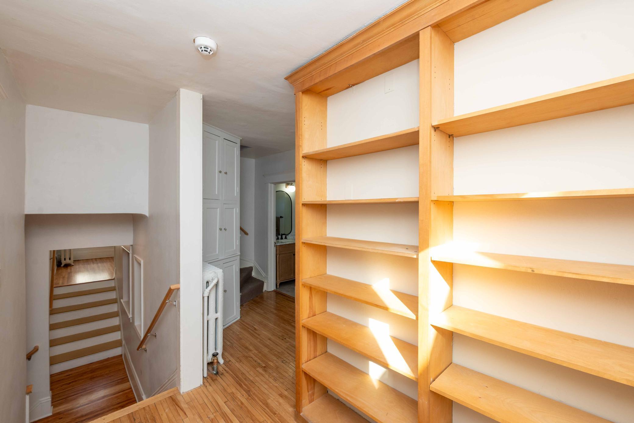 View of Residential at 2503 Irving Avenue, Minneapolis MN 55405, Minneapolis (30 of 45) - Mike Wilen | Minnesota Team Real Estate