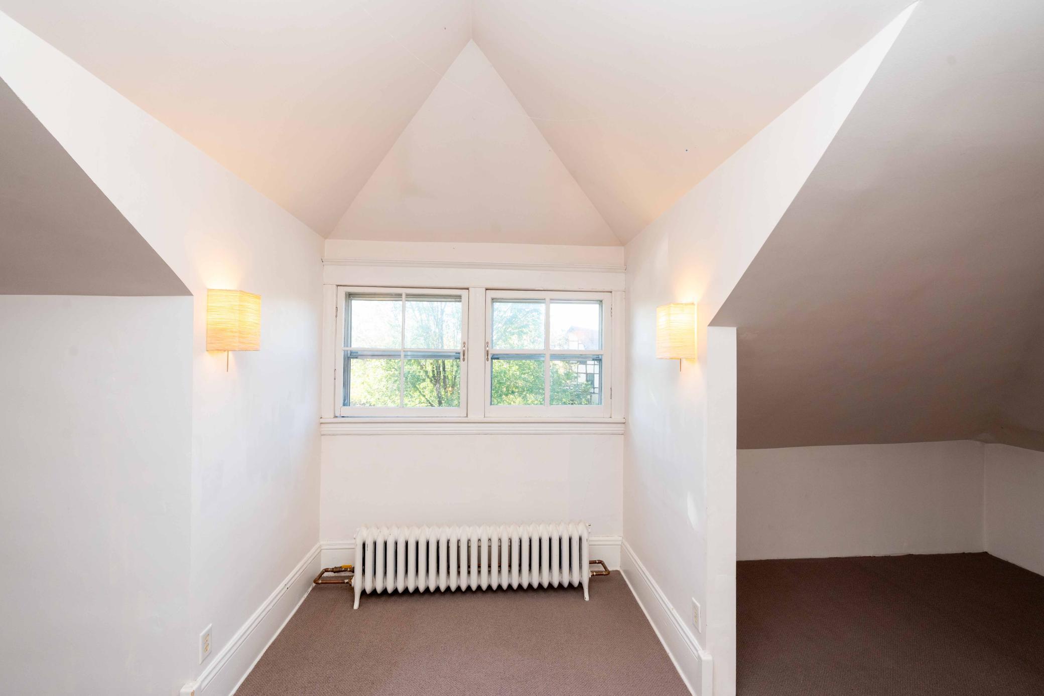 View of Residential at 2503 Irving Avenue, Minneapolis MN 55405, Minneapolis (38 of 45) - Mike Wilen | Minnesota Team Real Estate