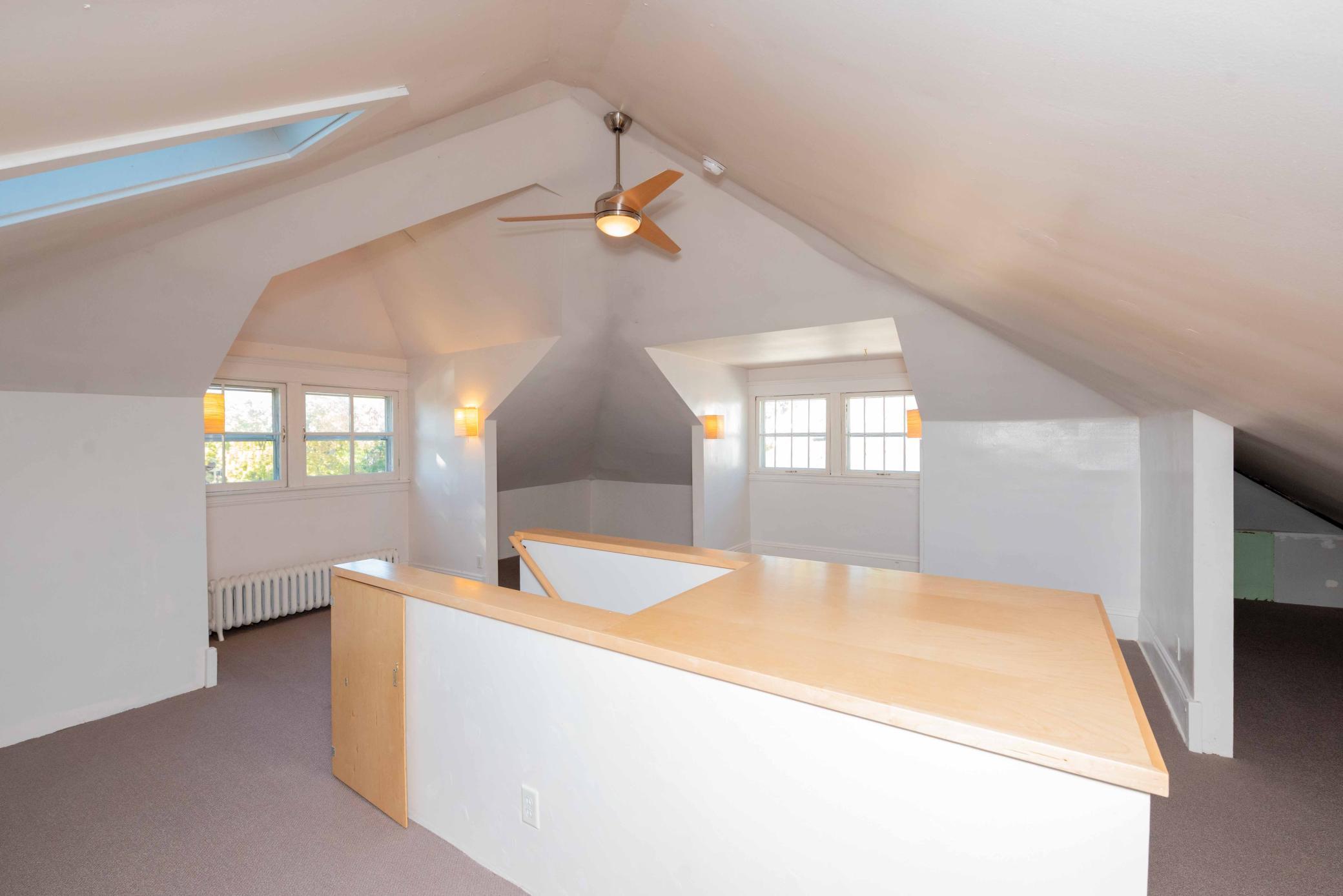 View of Residential at 2503 Irving Avenue, Minneapolis MN 55405, Minneapolis (35 of 45) - Mike Wilen | Minnesota Team Real Estate