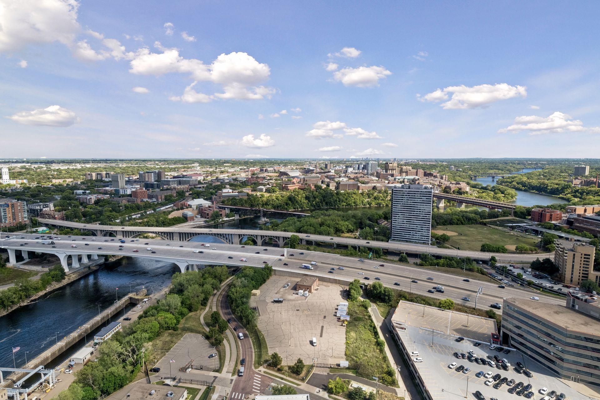 View of Residential at 1111 River Parkway #32C, Minneapolis MN 55415, Minneapolis (52 of 80) - Mike Wilen | Minnesota Team Real Estate