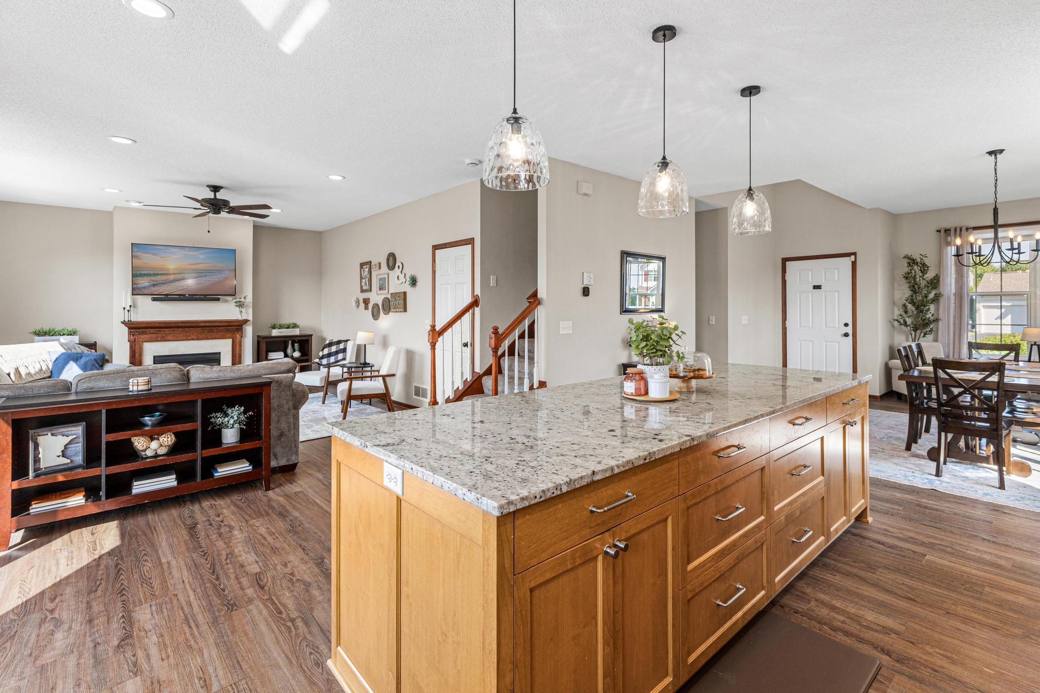 View of Residential at 8421 Blazing Star Circle, Shakopee MN 55379, Shakopee (12 of 52) - Mike Wilen | Minnesota Team Real Estate