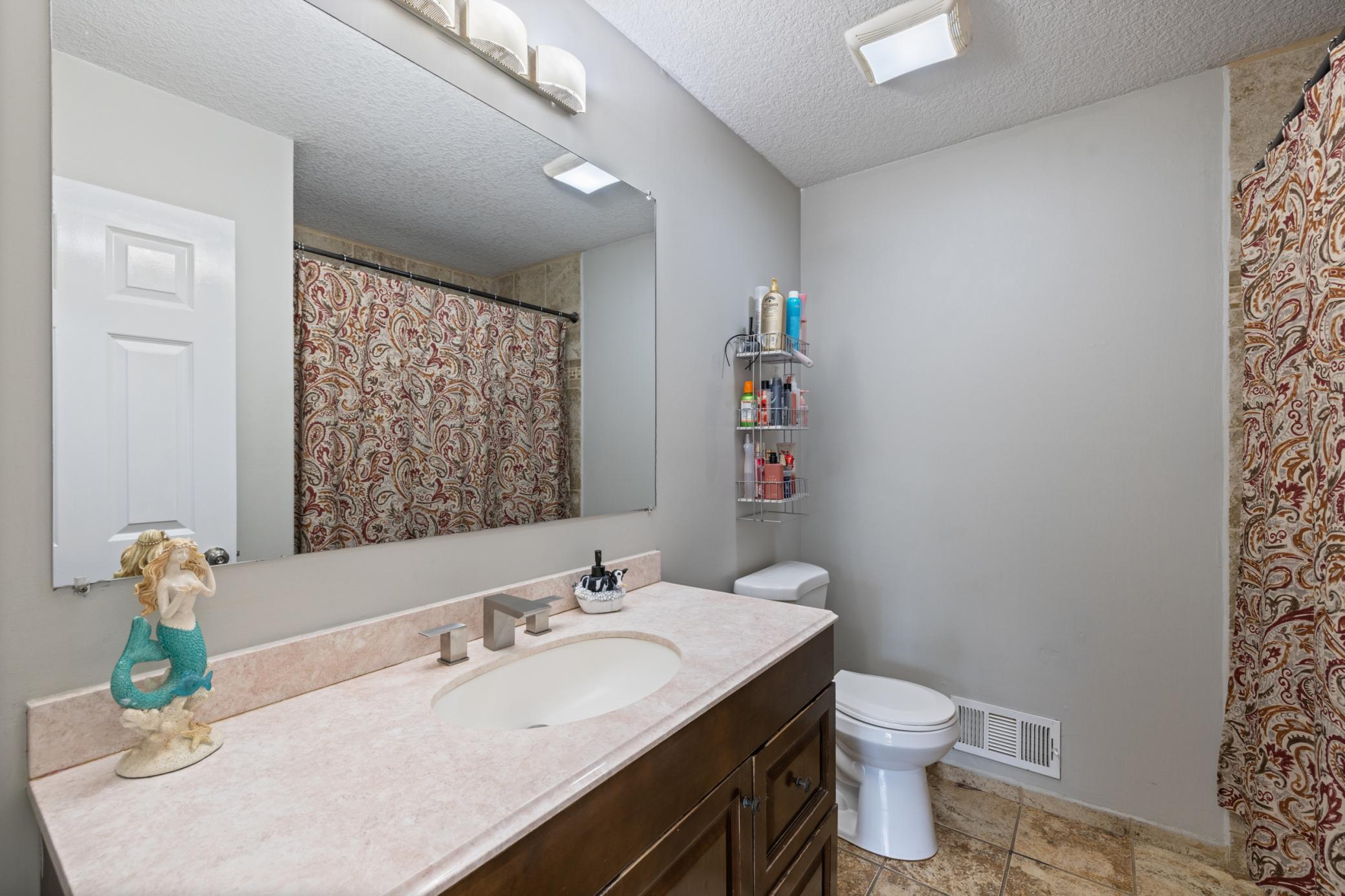View of Residential at 8117 Florida Court, Brooklyn Park MN 55445, Brooklyn Park (10 of 22) - Mike Wilen | Minnesota Team Real Estate