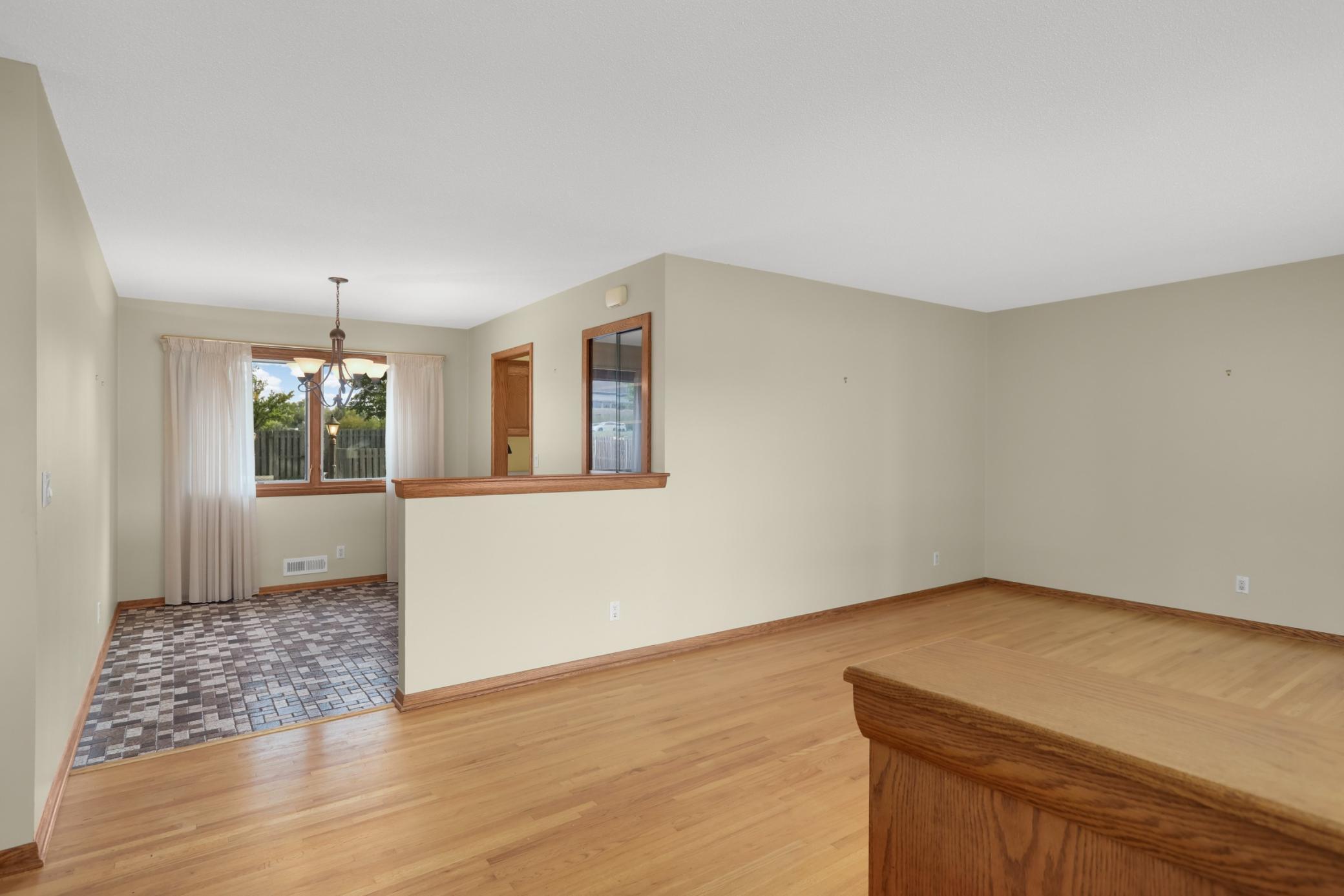 View of Residential at 610 57th Avenue, Fridley MN 55432, Fridley (4 of 34) - Mike Wilen | Minnesota Team Real Estate