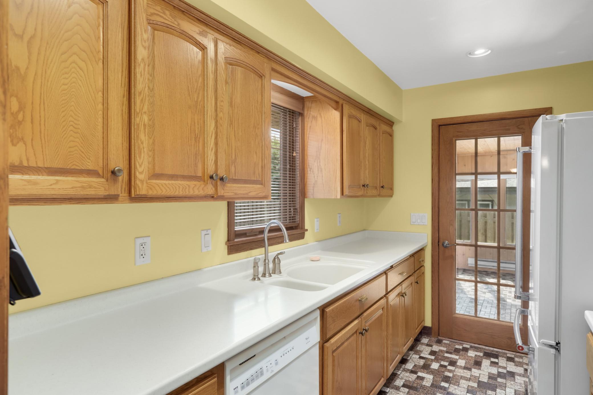 View of Residential at 610 57th Avenue, Fridley MN 55432, Fridley (14 of 34) - Mike Wilen | Minnesota Team Real Estate