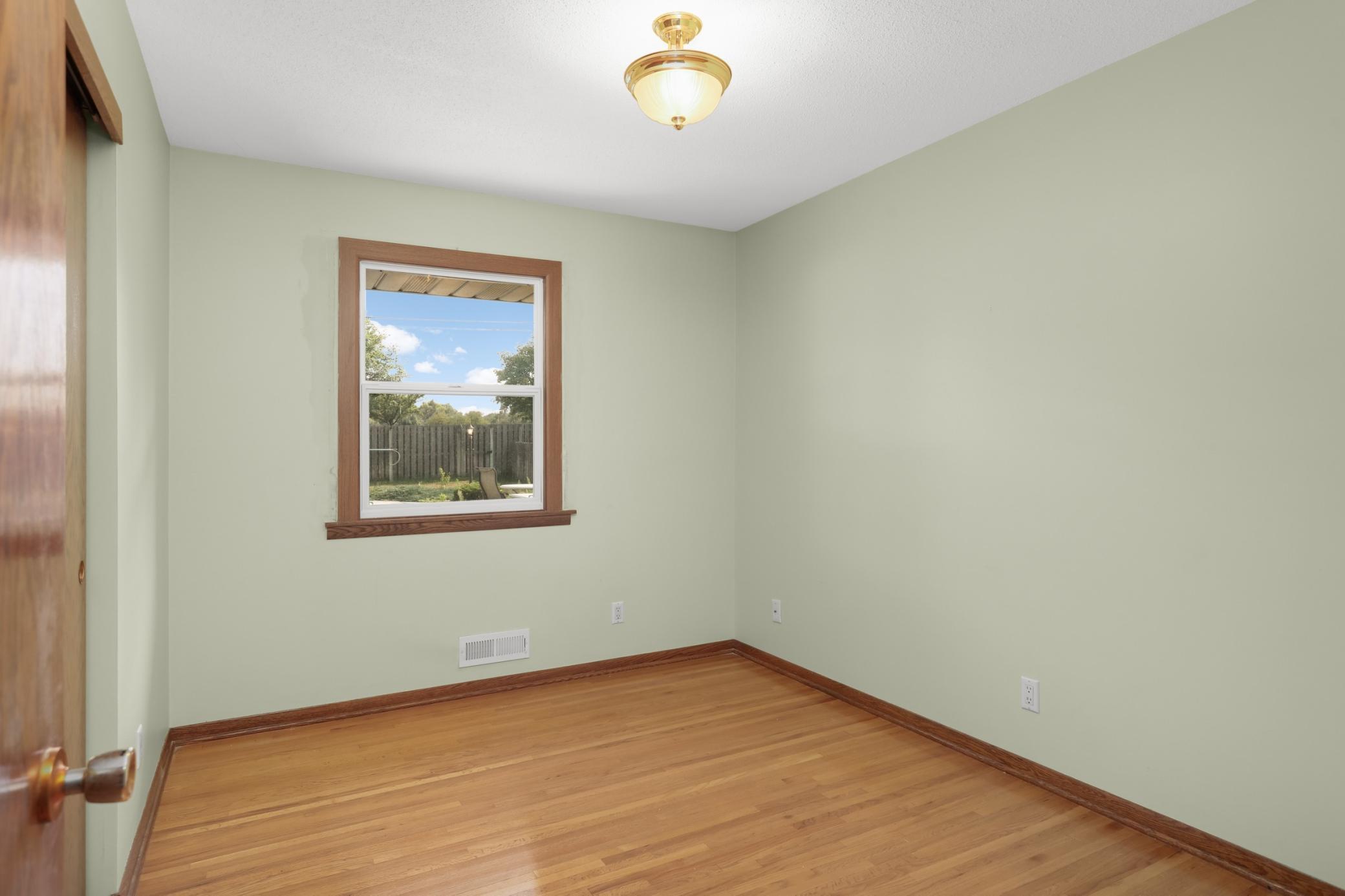 View of Residential at 610 57th Avenue, Fridley MN 55432, Fridley (21 of 34) - Mike Wilen | Minnesota Team Real Estate