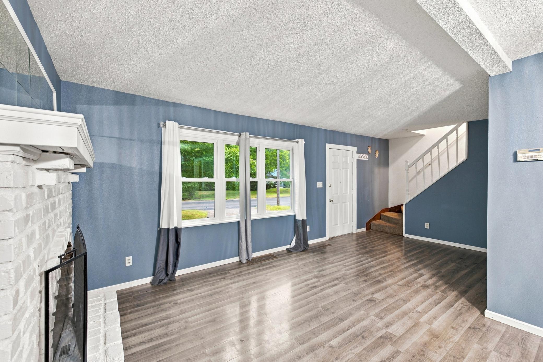 View of Residential at 5432 Bryant Avenue, Brooklyn Center MN 55430, Brooklyn Center (10 of 22) - Mike Wilen | Minnesota Team Real Estate