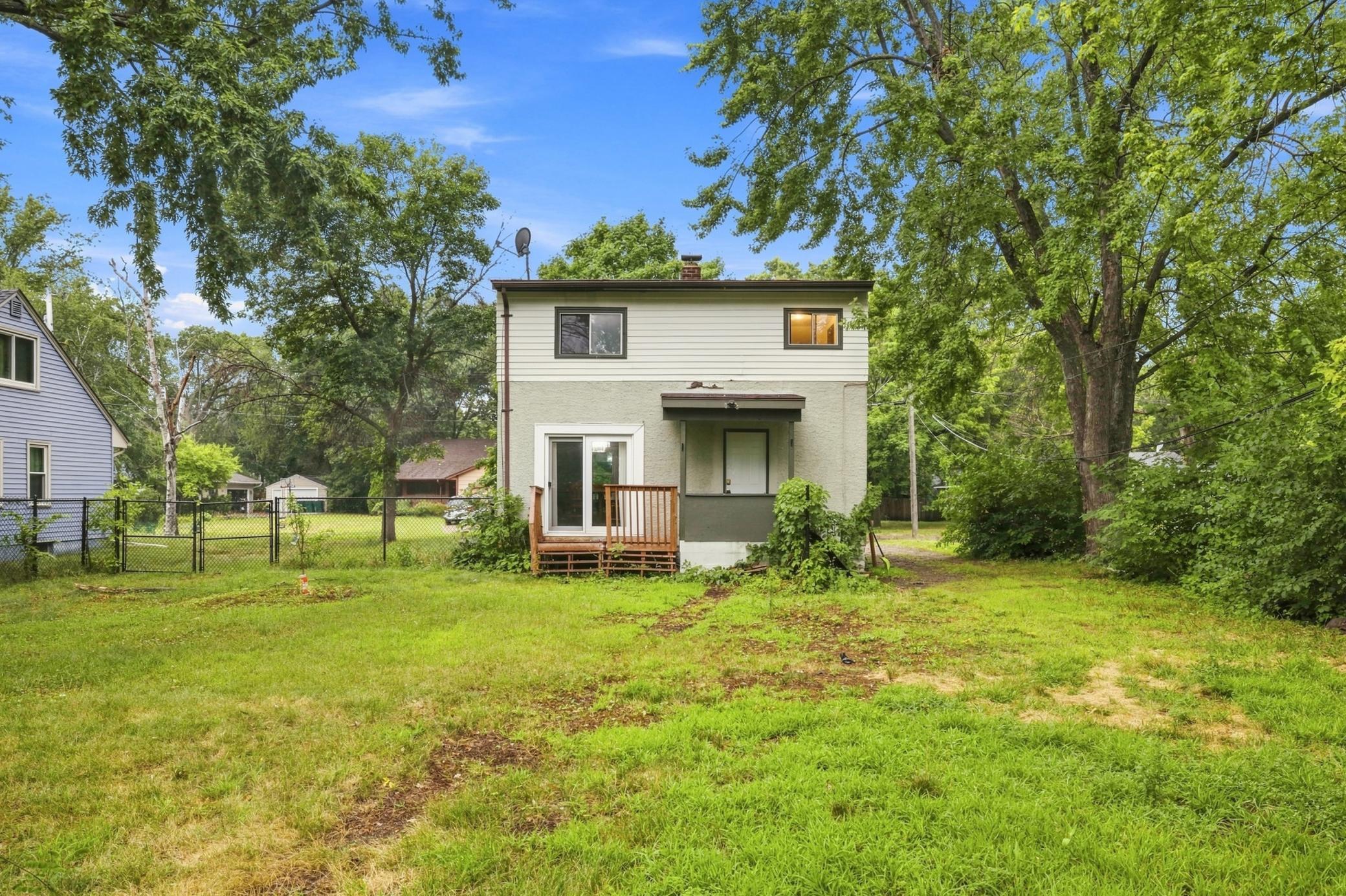 View of Residential at 5432 Bryant Avenue, Brooklyn Center MN 55430, Brooklyn Center (4 of 22) - Mike Wilen | Minnesota Team Real Estate