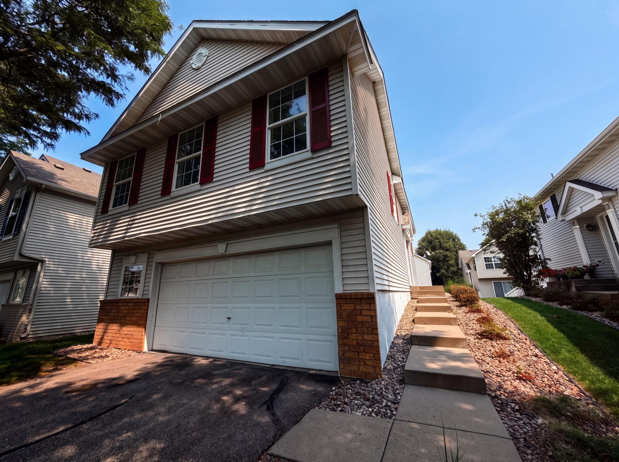 View of Residential at 7476 Hampton Lane, Shakopee MN 55379, Shakopee (17 of 18) - Mike Wilen | Minnesota Team Real Estate