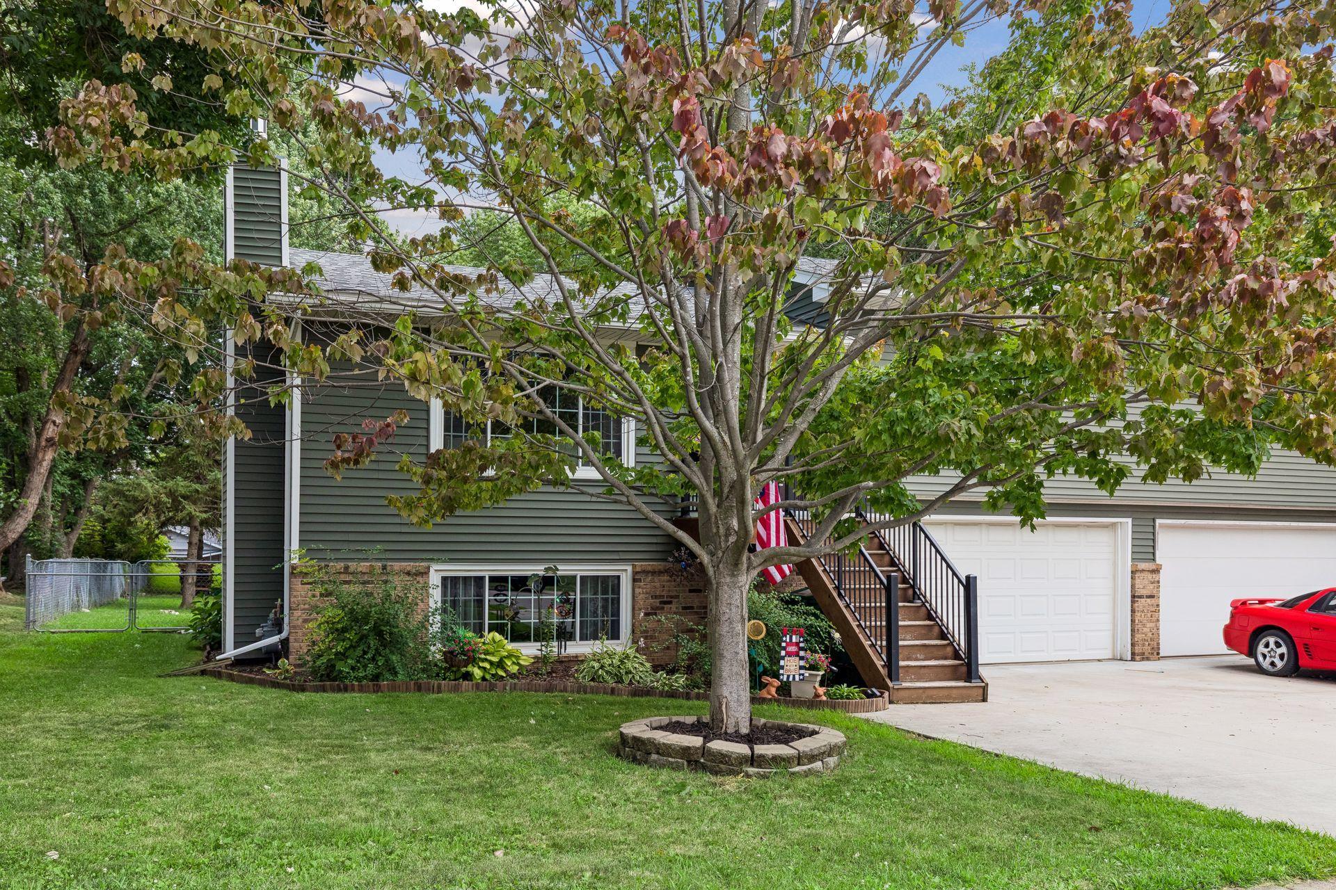 View of Residential at 17540 Ionia Path, Lakeville MN 55044, Lakeville (3 of 39) - Mike Wilen | Minnesota Team Real Estate