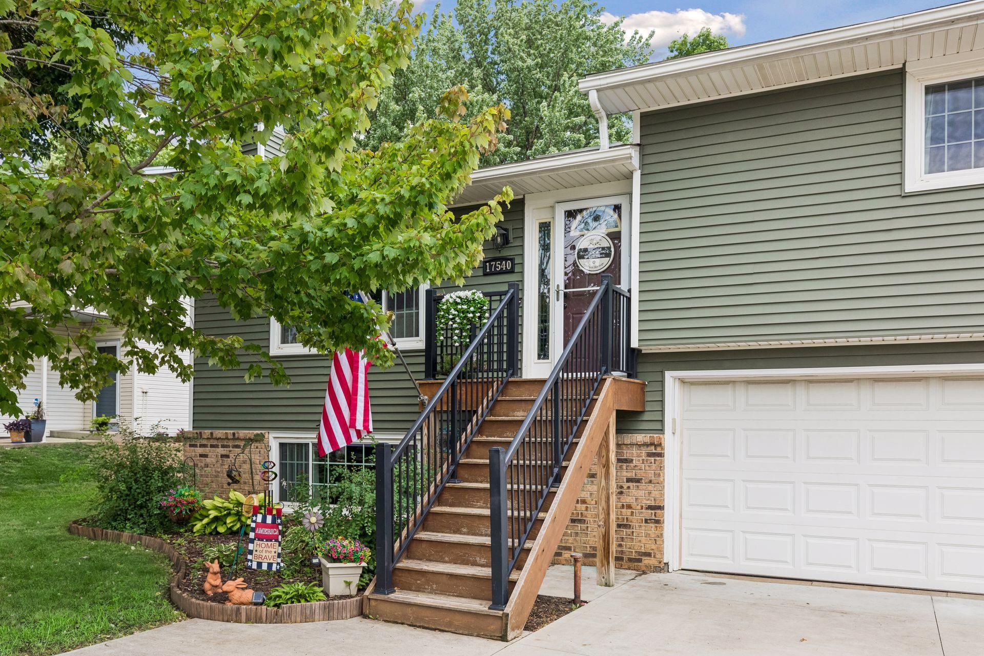 View of Residential at 17540 Ionia Path, Lakeville MN 55044, Lakeville (24 of 39) - Mike Wilen | Minnesota Team Real Estate
