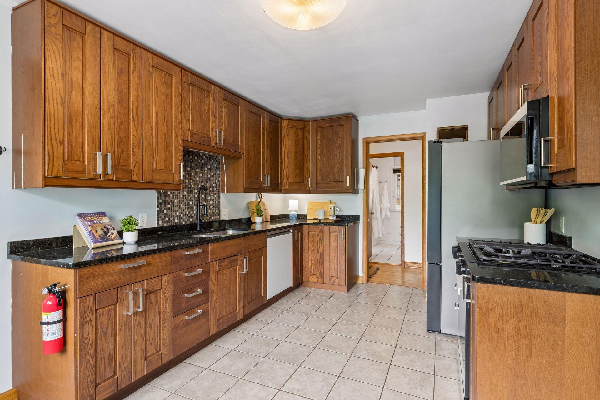 View of Residential at 1233 Maywood Street, Saint Paul MN 55117, Saint Paul (17 of 52) - Mike Wilen | Minnesota Team Real Estate