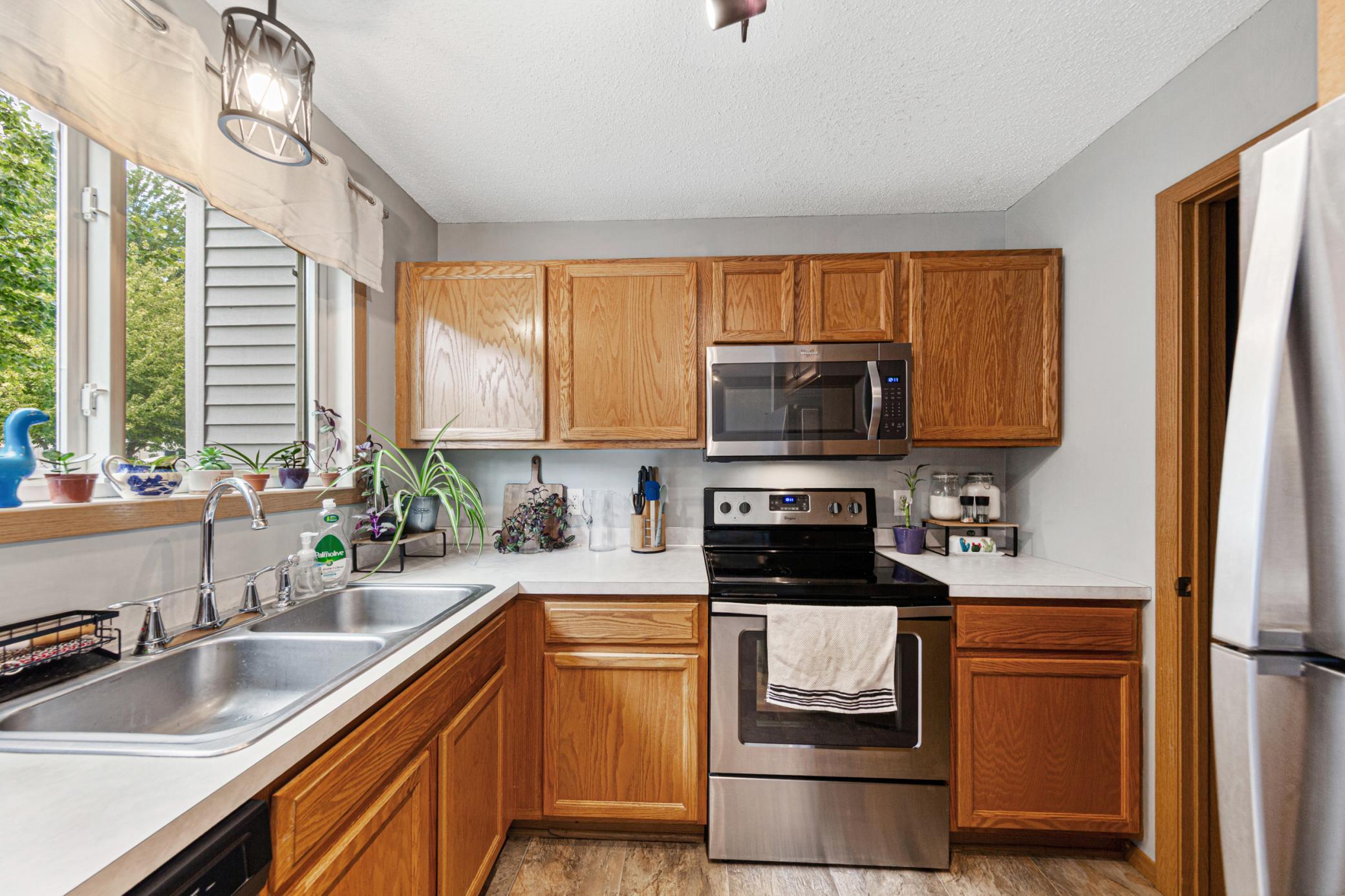 View of Residential at 15549 Flyboat Lane #63, Apple Valley MN 55124, Apple Valley (10 of 28) - Mike Wilen | Minnesota Team Real Estate