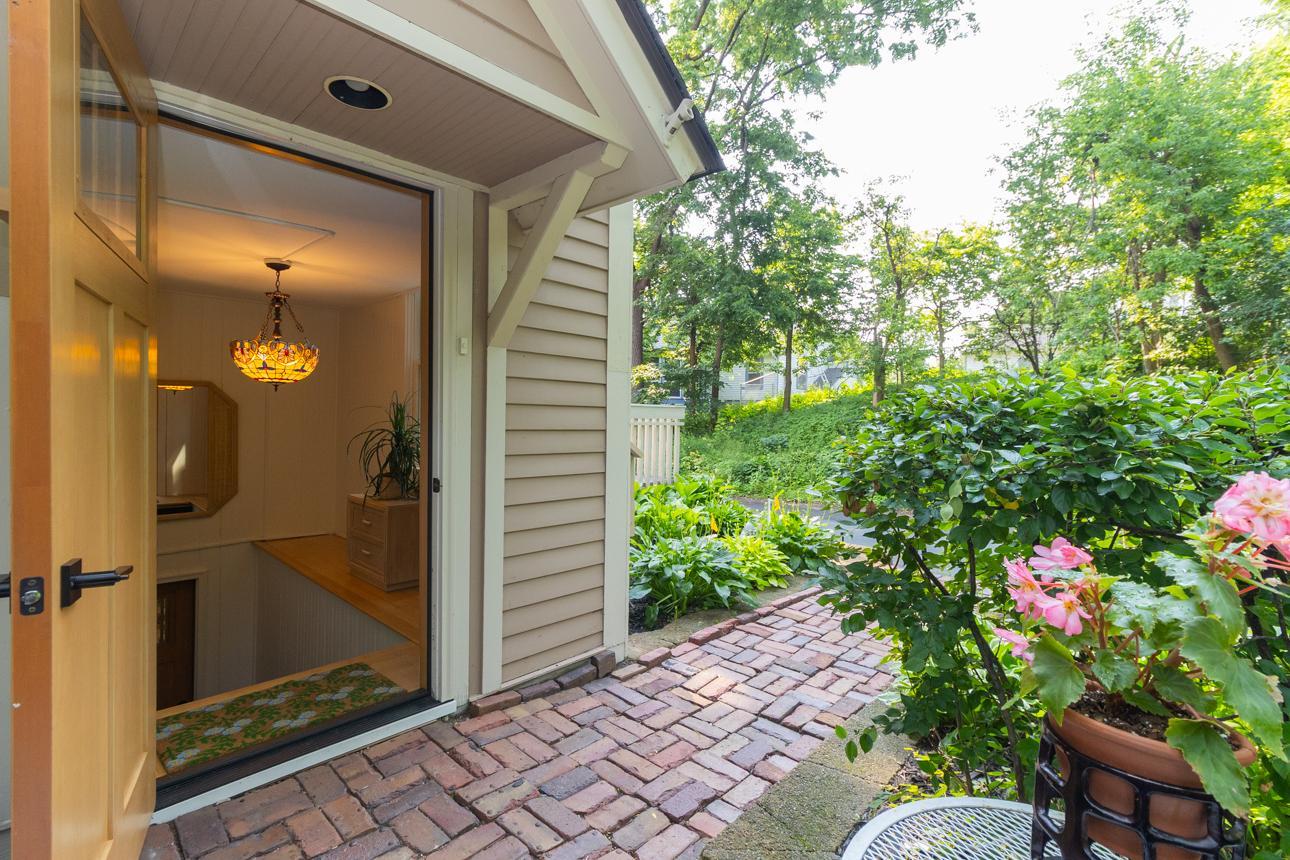 View of Residential at 240 Oak Street #240, Stillwater MN 55082, Stillwater (8 of 48) - Mike Wilen | Minnesota Team Real Estate