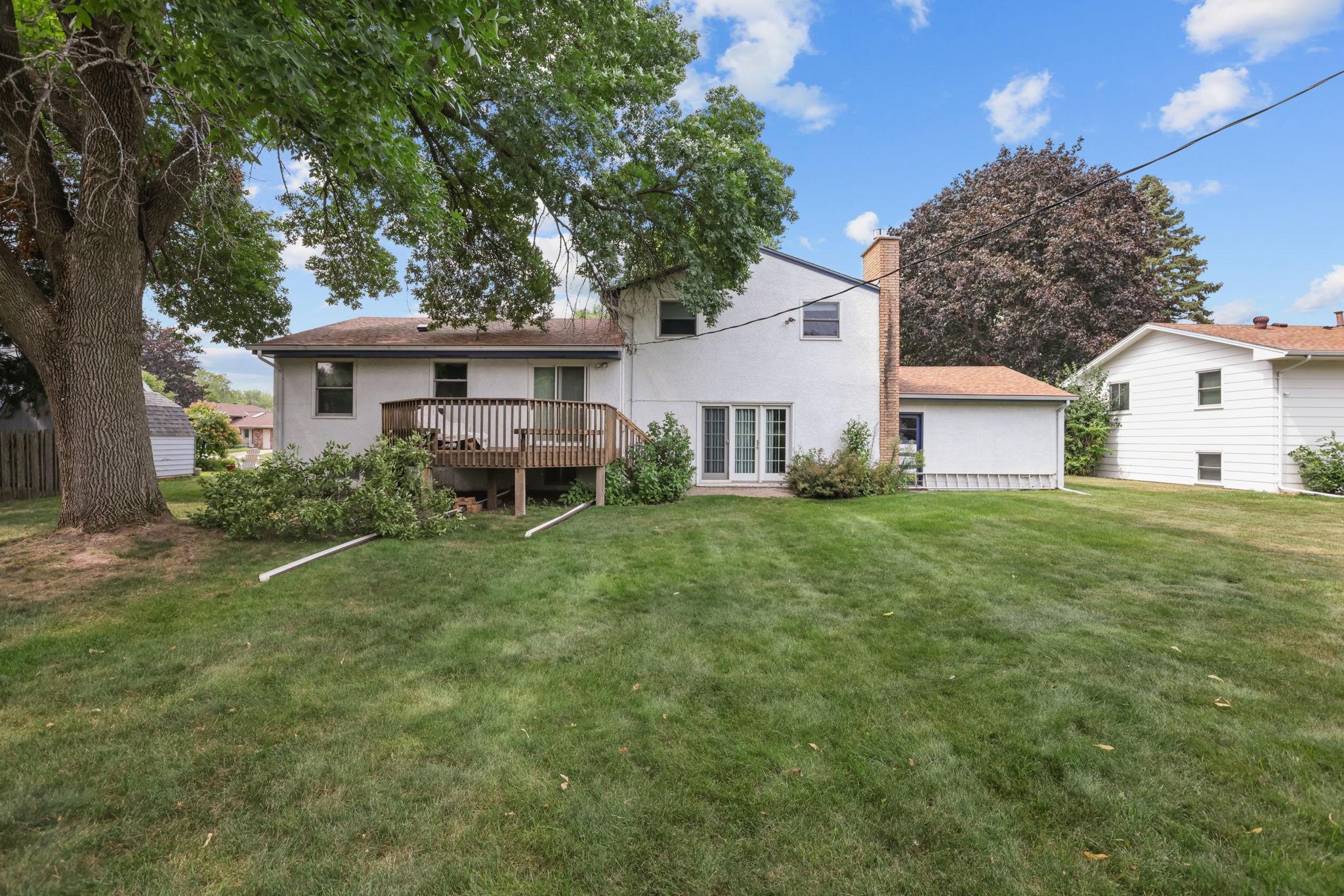 View of Residential at 413 Rice Creek Boulevard, Fridley MN 55432, Fridley (35 of 42) - Mike Wilen | Minnesota Team Real Estate