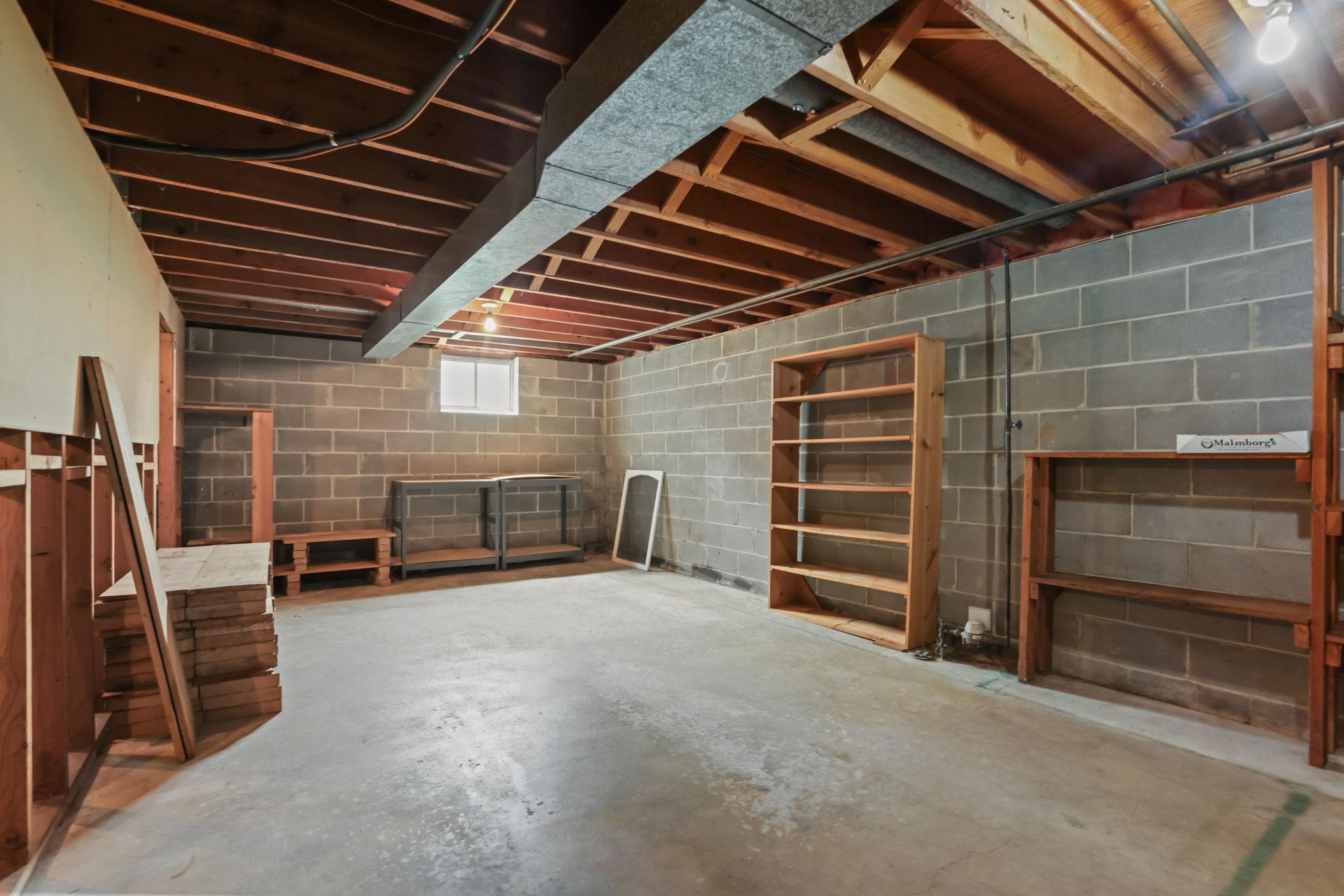 View of Residential at 413 Rice Creek Boulevard, Fridley MN 55432, Fridley (28 of 42) - Mike Wilen | Minnesota Team Real Estate