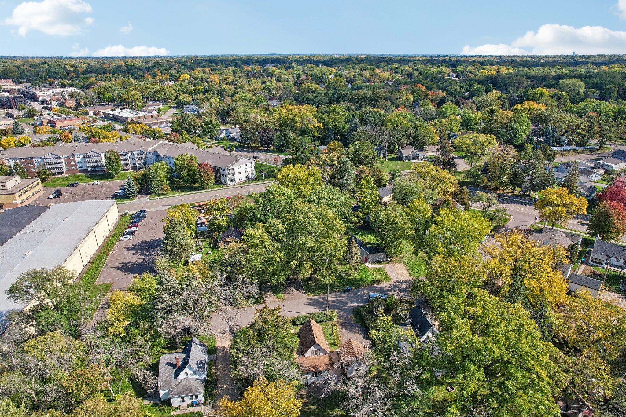 View of Residential at 2229 Oak Hill Place, North Saint Paul MN 55109, North Saint Paul (25 of 26) - Mike Wilen | Minnesota Team Real Estate