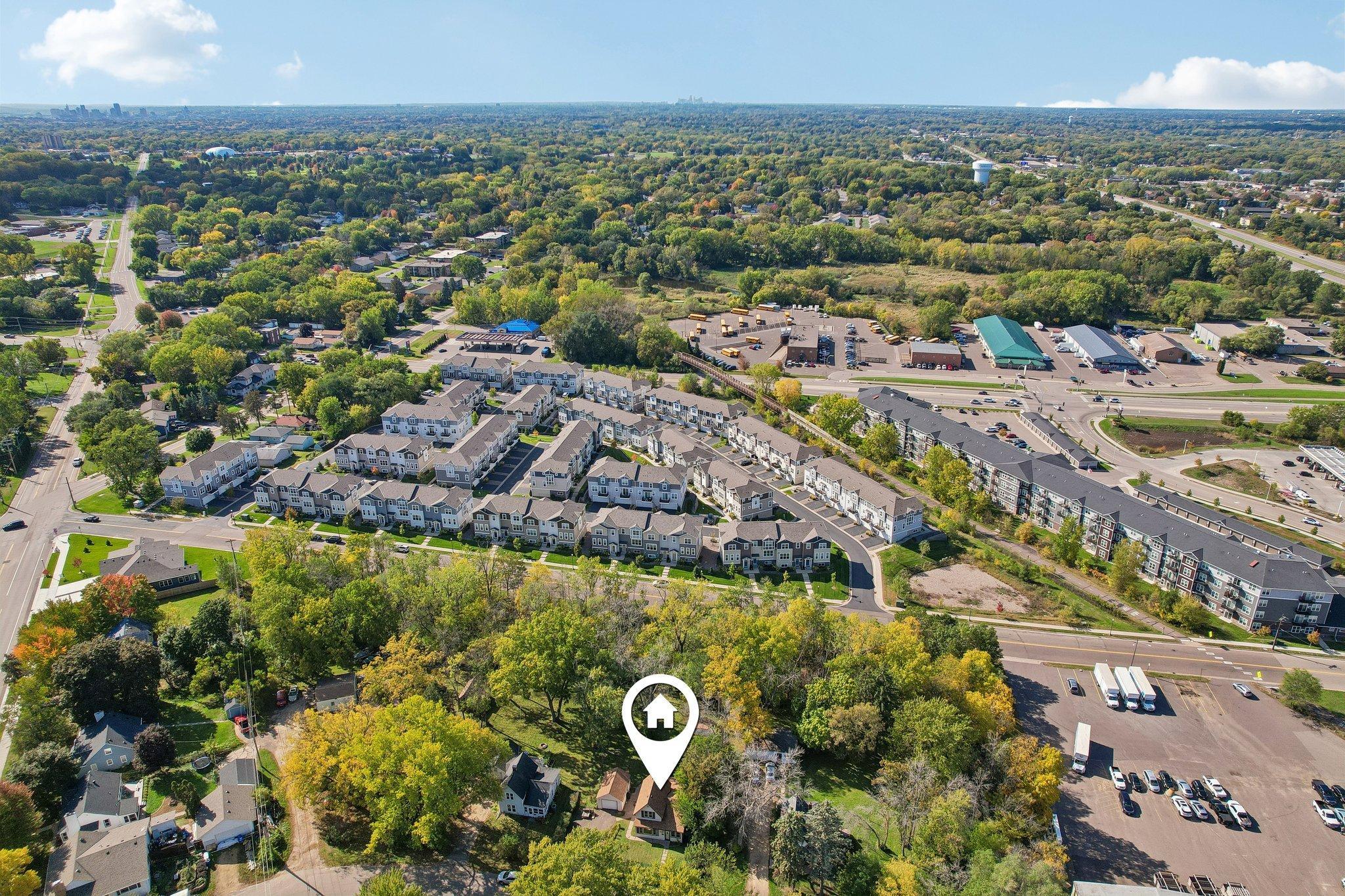 View of Residential at 2229 Oak Hill Place, North Saint Paul MN 55109, North Saint Paul (23 of 26) - Mike Wilen | Minnesota Team Real Estate