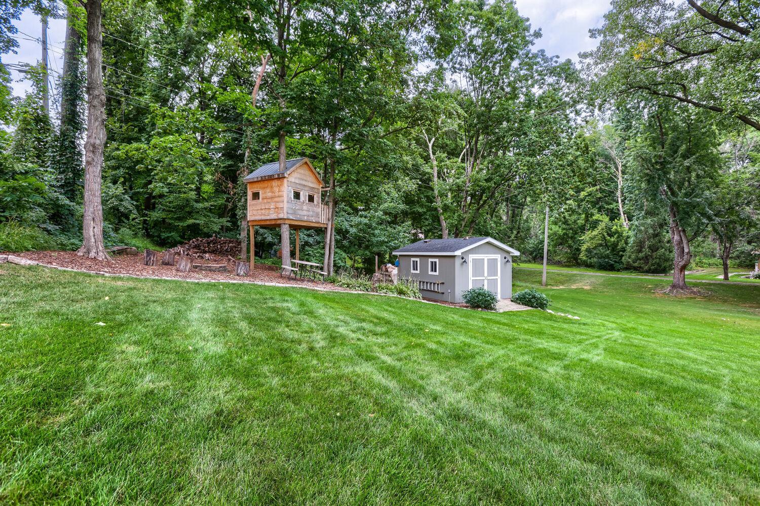 View of Residential at 8605 Maple Grove Parkway, Maple Grove MN 55311, Maple Grove (41 of 46) - Mike Wilen | Minnesota Team Real Estate