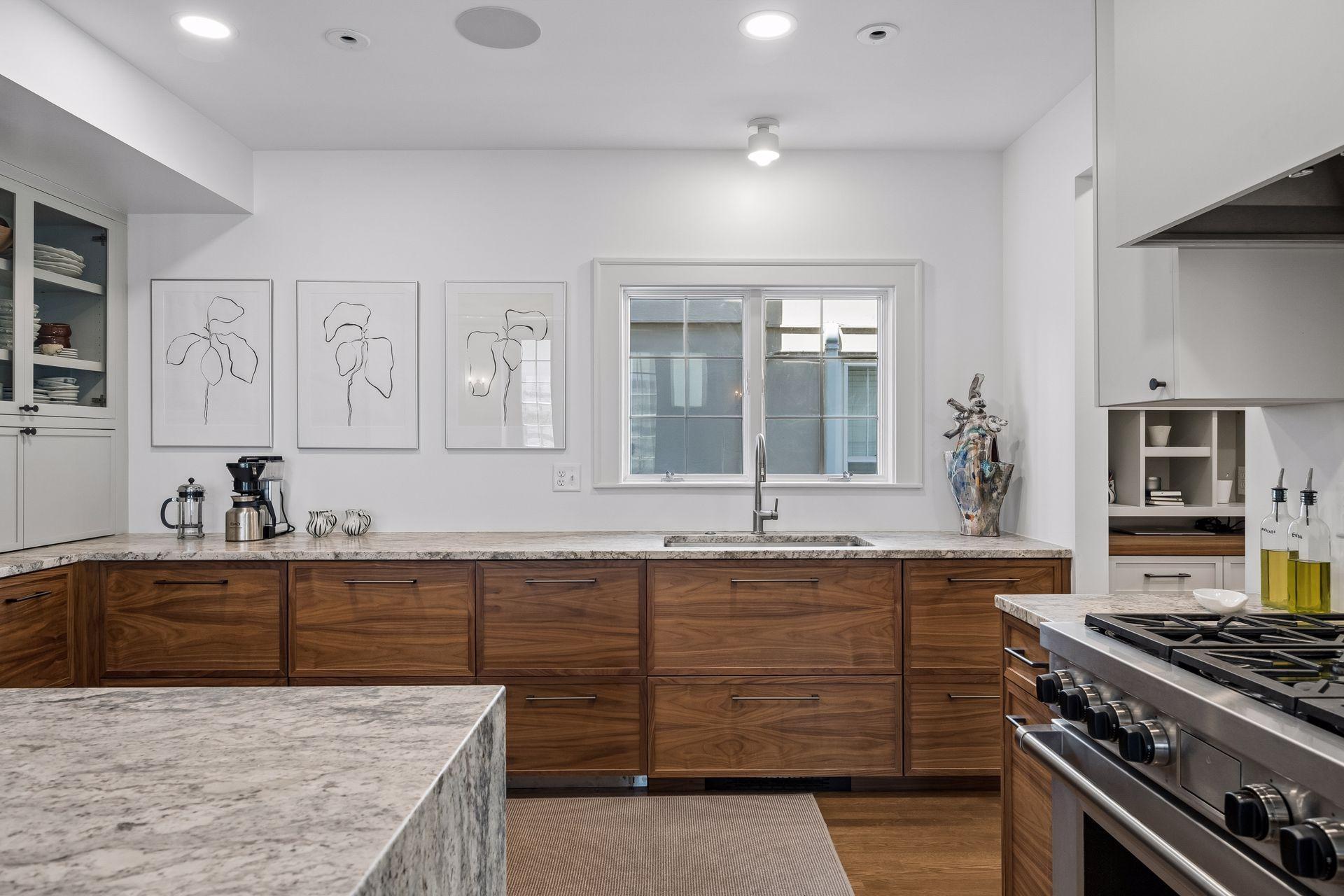 View of Residential at 2432 24th Street, Minneapolis MN 55405, Minneapolis (17 of 51) - Mike Wilen | Minnesota Team Real Estate