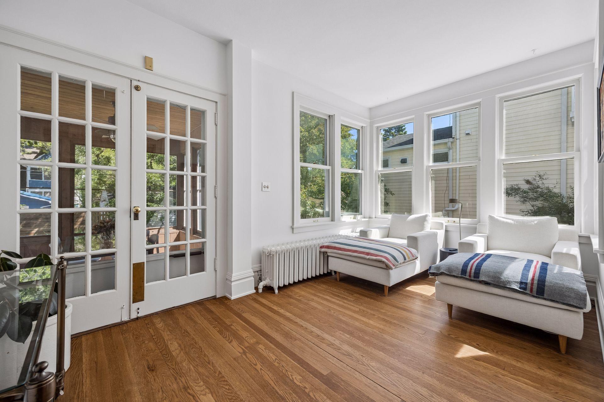 View of Residential at 2432 24th Street, Minneapolis MN 55405, Minneapolis (21 of 51) - Mike Wilen | Minnesota Team Real Estate