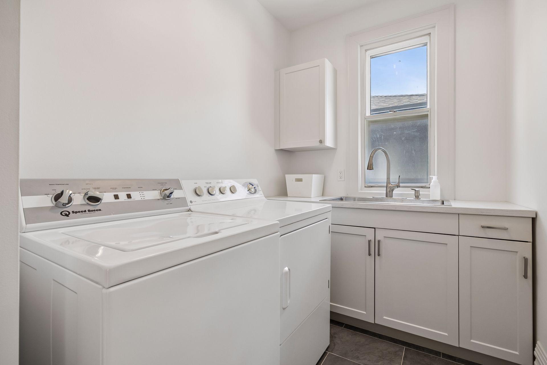 View of Residential at 2432 24th Street, Minneapolis MN 55405, Minneapolis (32 of 51) - Mike Wilen | Minnesota Team Real Estate