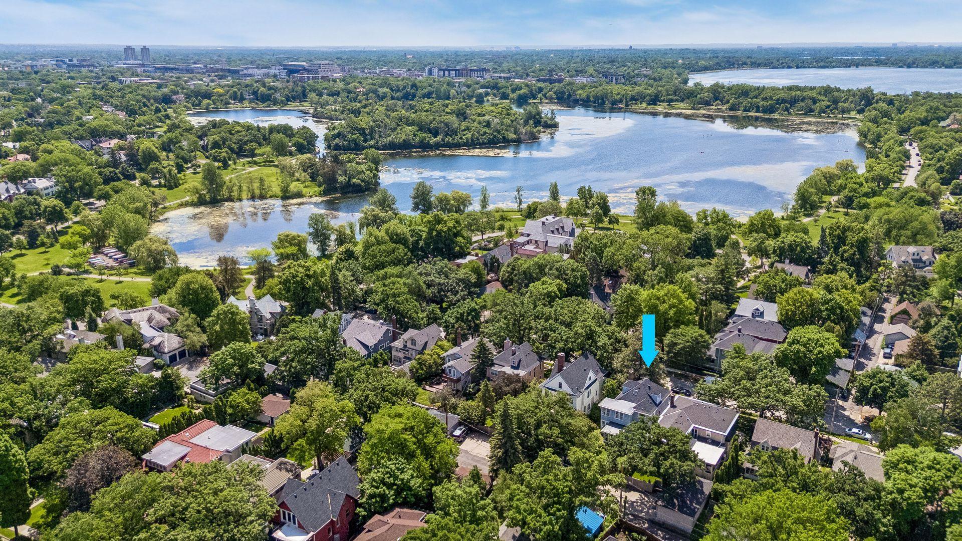 View of Residential at 2432 24th Street, Minneapolis MN 55405, Minneapolis (38 of 51) - Mike Wilen | Minnesota Team Real Estate