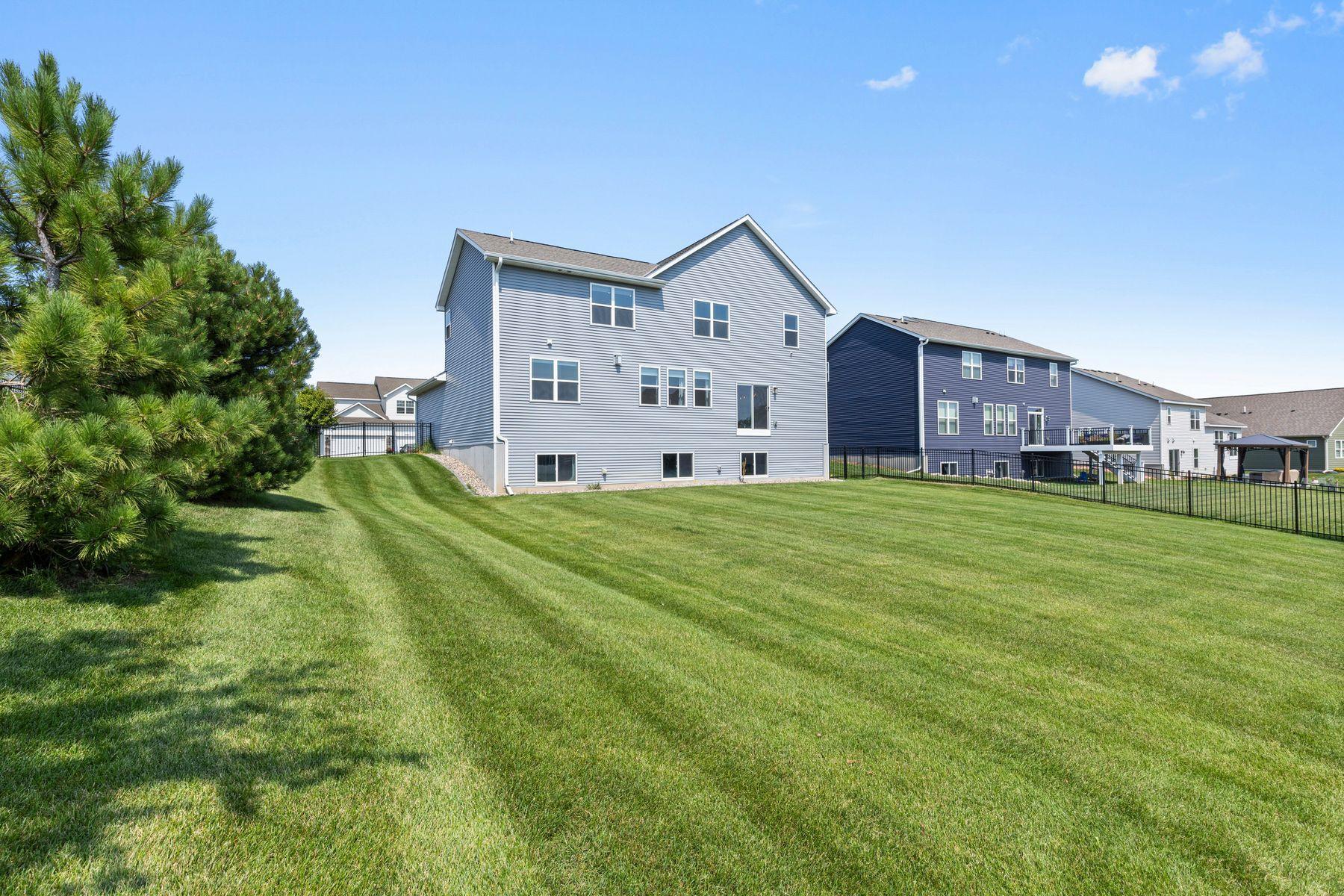 View of Residential at 18203 Hideaway Trail, Lakeville MN 55044, Lakeville (51 of 57) - Mike Wilen | Minnesota Team Real Estate