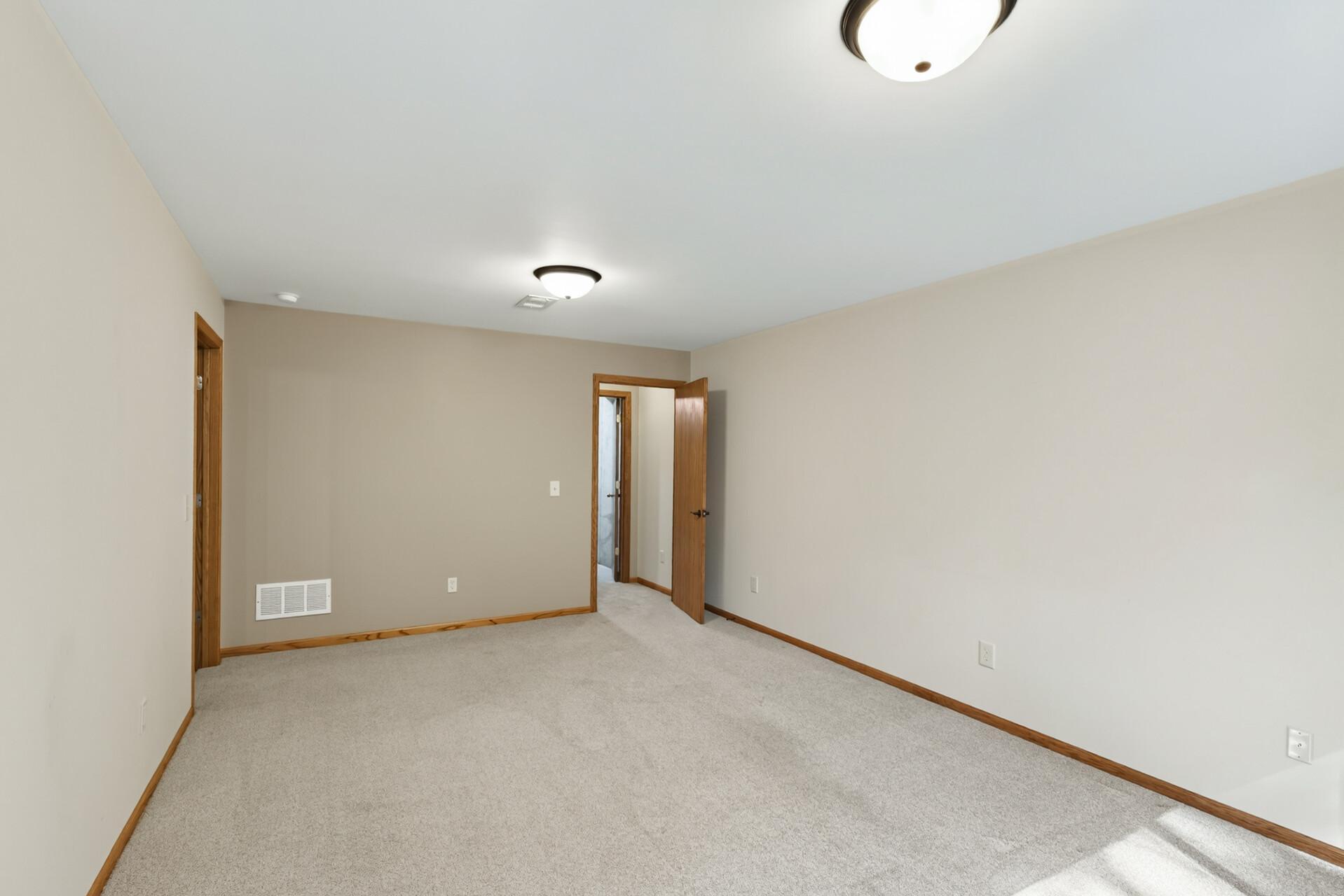 View of Residential at 14885 Sumter Avenue, Savage MN 55378, Savage (37 of 48) - Mike Wilen | Minnesota Team Real Estate