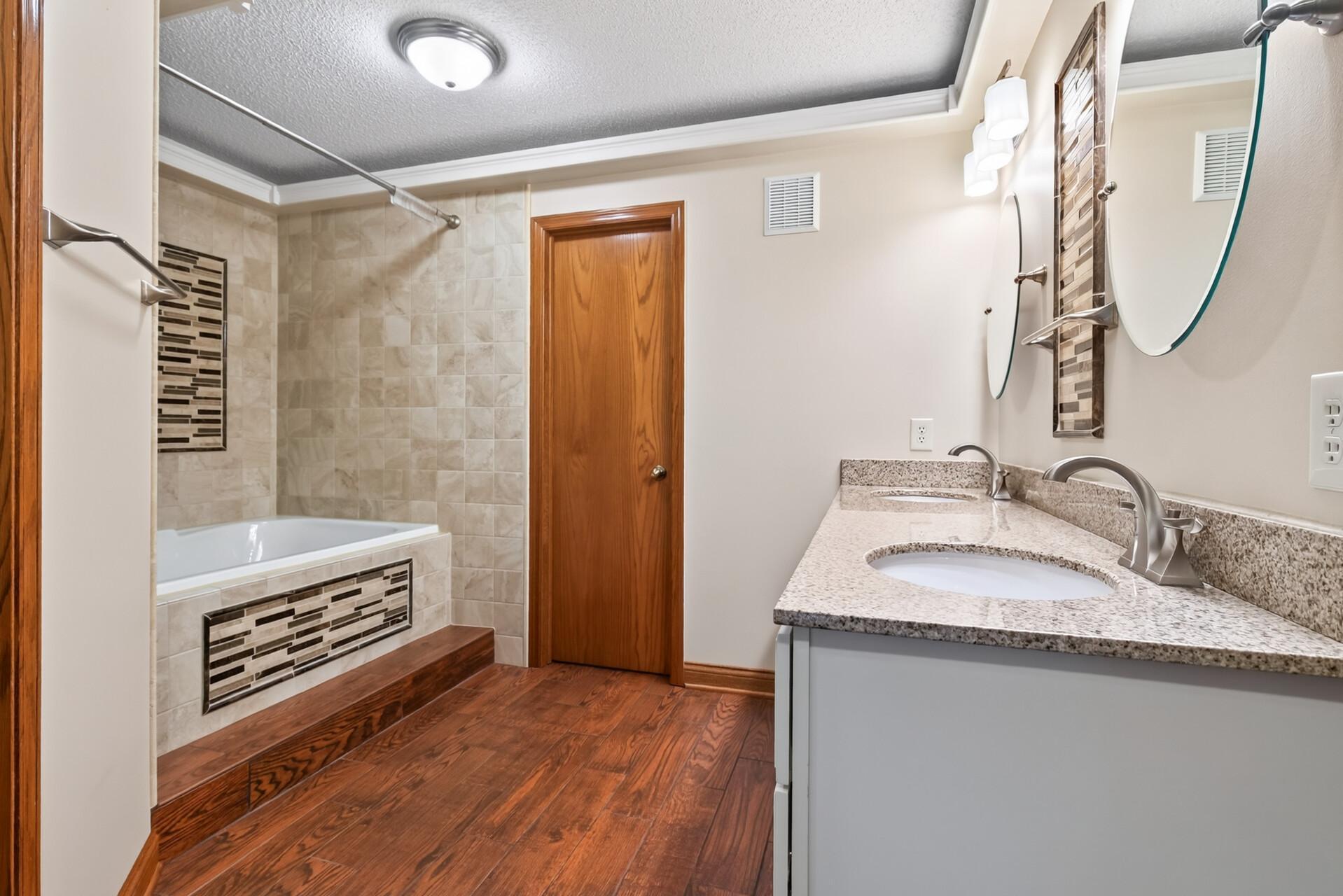 View of Residential at 14885 Sumter Avenue, Savage MN 55378, Savage (23 of 48) - Mike Wilen | Minnesota Team Real Estate