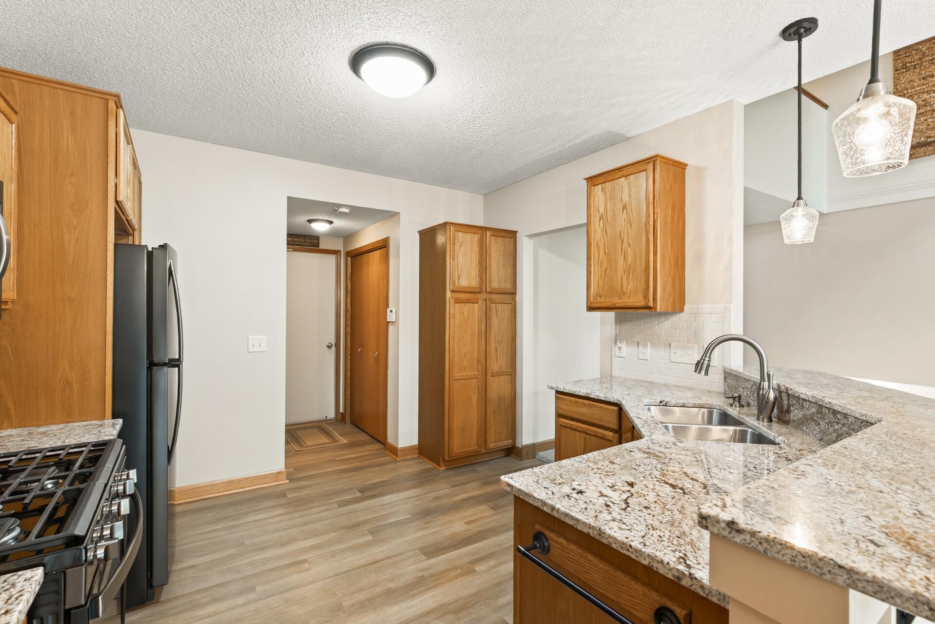 View of Residential at 14885 Sumter Avenue, Savage MN 55378, Savage (13 of 48) - Mike Wilen | Minnesota Team Real Estate