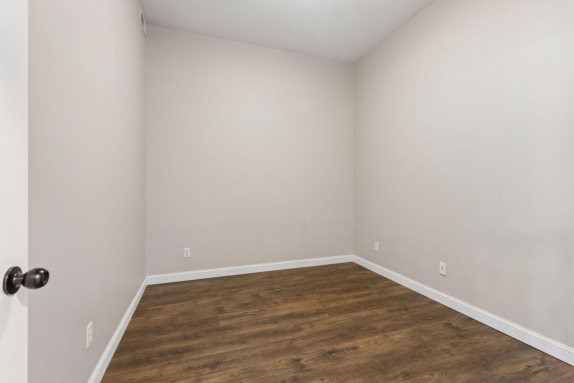 View of Residential at 2650 University Avenue #523, Saint Paul MN 55114, Saint Paul (21 of 43) - Mike Wilen | Minnesota Team Real Estate