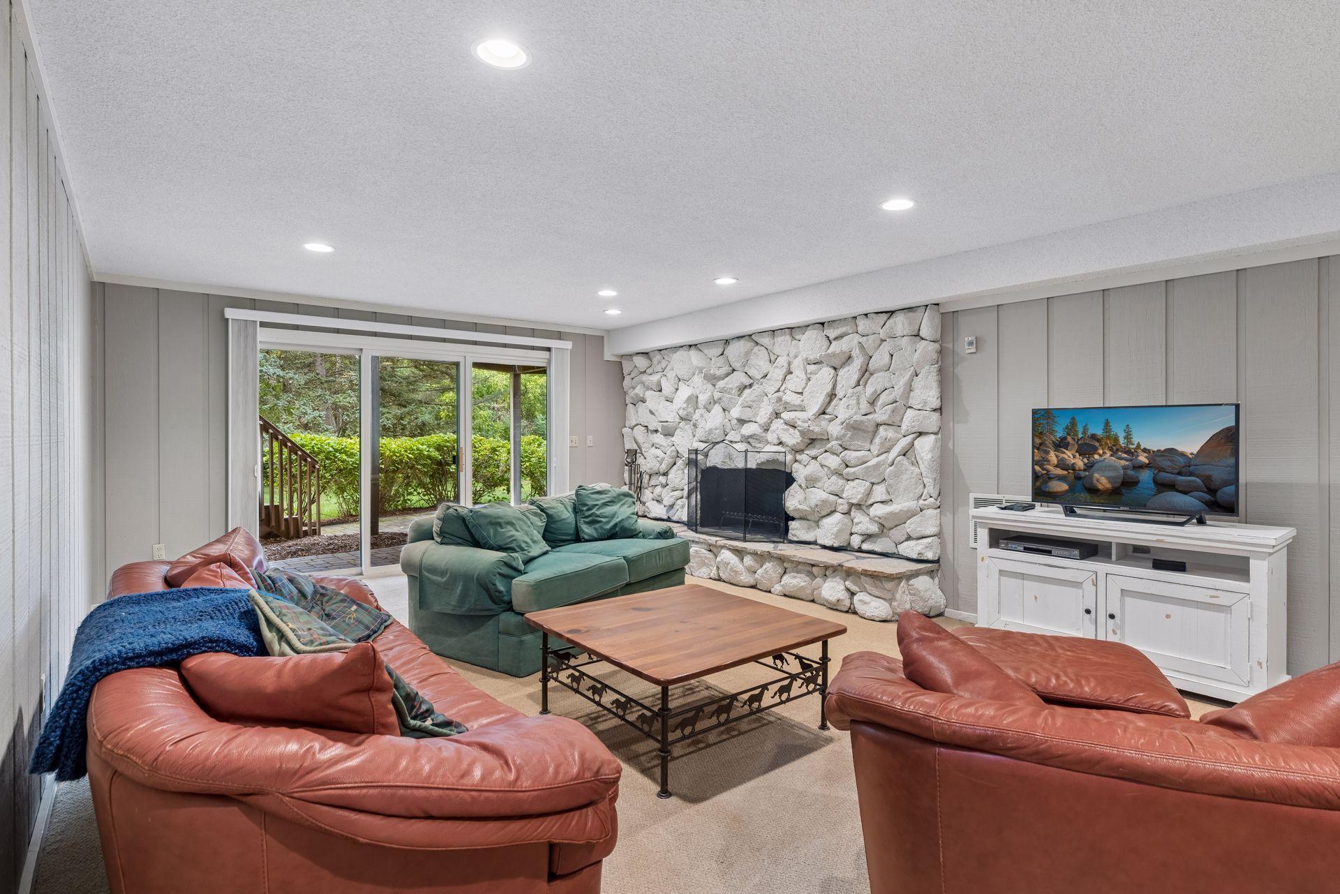 View of Residential at 1355 Medora Road, Mendota Heights MN 55118, Mendota Heights (37 of 57) - Mike Wilen | Minnesota Team Real Estate