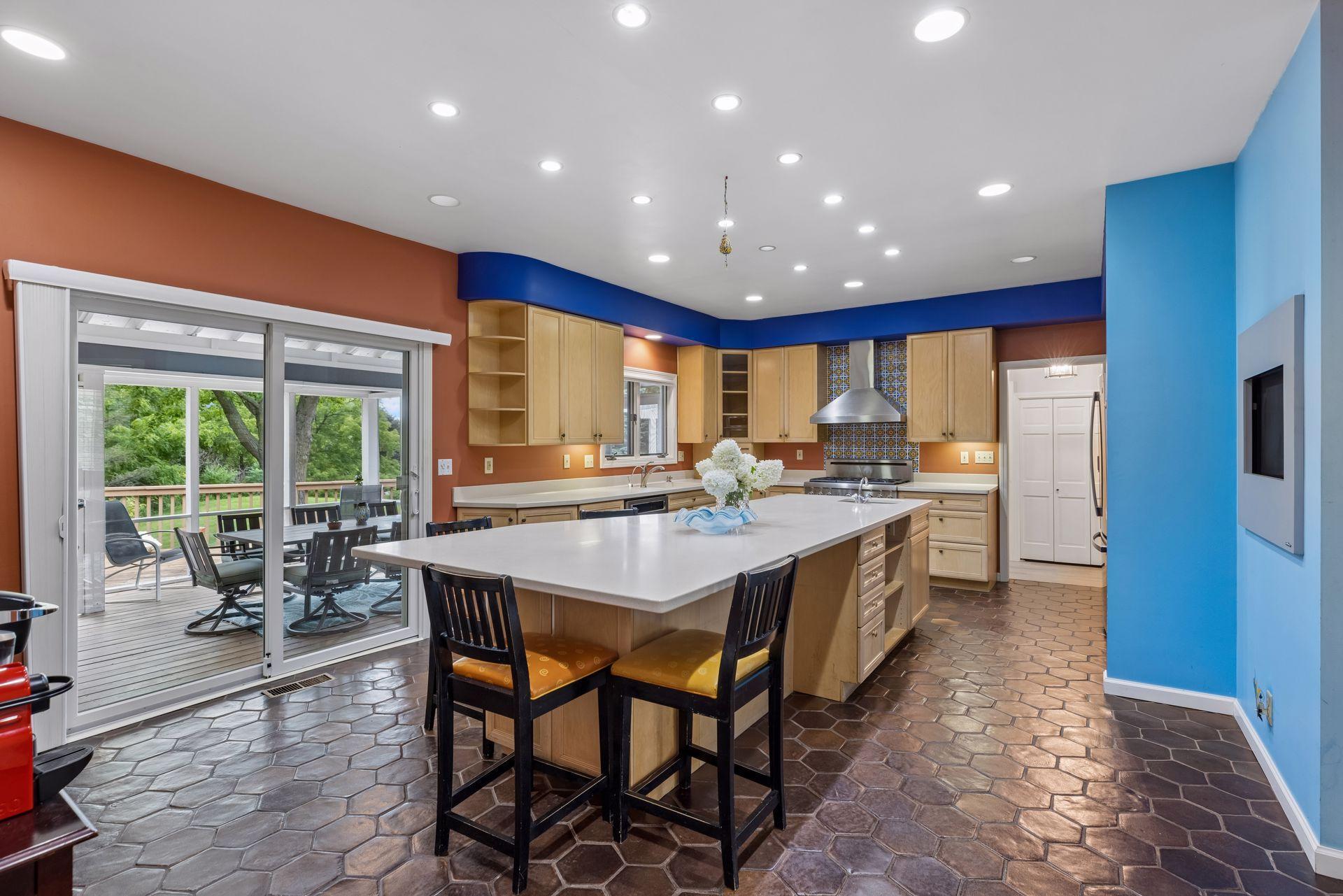 View of Residential at 1355 Medora Road, Mendota Heights MN 55118, Mendota Heights (12 of 57) - Mike Wilen | Minnesota Team Real Estate