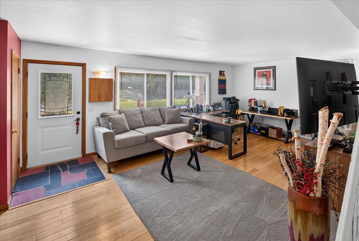 View of Residential Income at 25640 Wild Rose Lane, Shorewood MN 55331, Shorewood (10 of 46) - Mike Wilen | Minnesota Team Real Estate