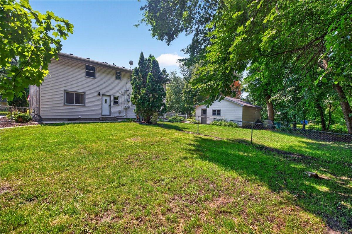 View of Residential Income at 25640 Wild Rose Lane, Shorewood MN 55331, Shorewood (7 of 46) - Mike Wilen | Minnesota Team Real Estate