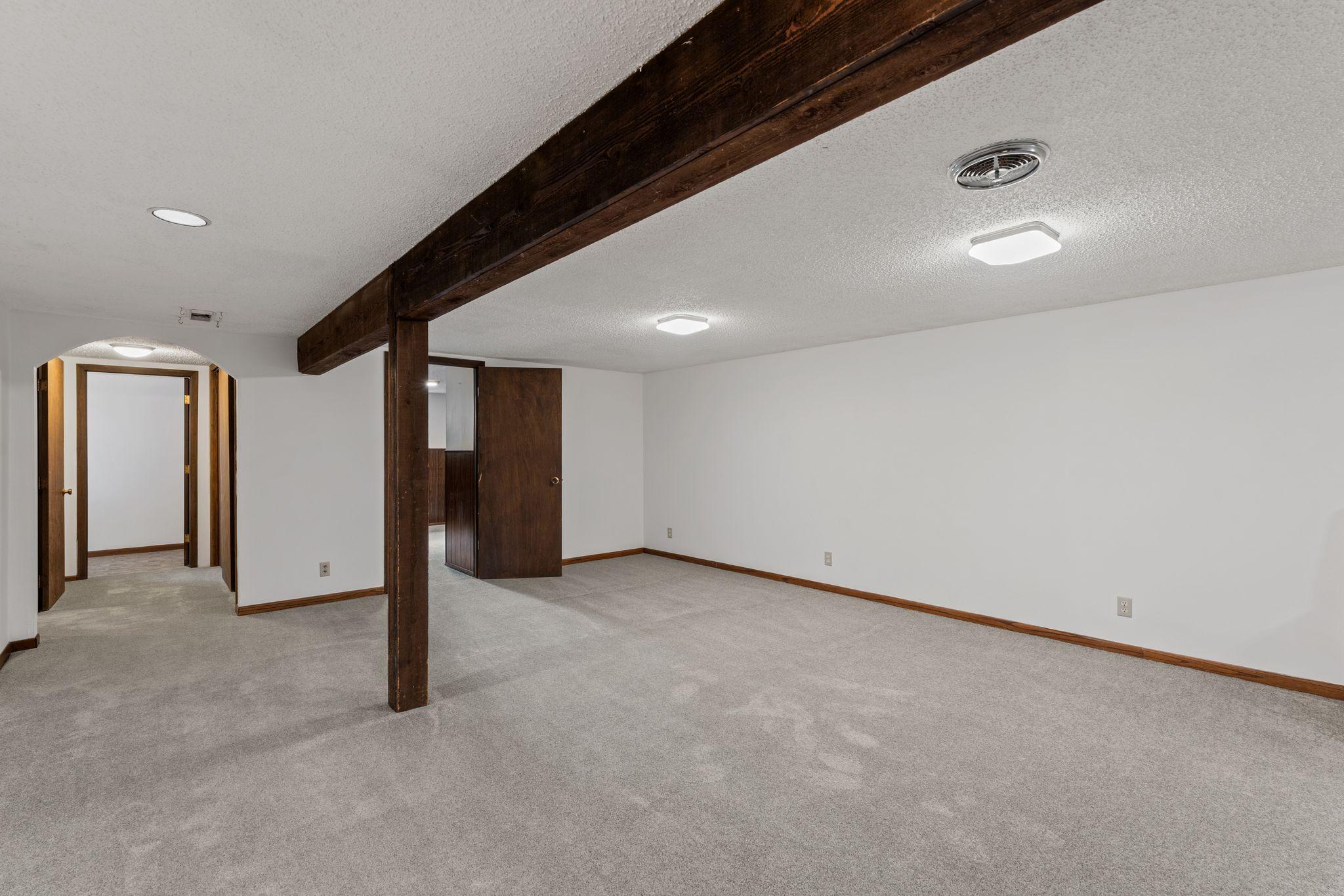 View of Residential at 14490 Gannon Way, Apple Valley MN 55124, Apple Valley (25 of 40) - Mike Wilen | Minnesota Team Real Estate