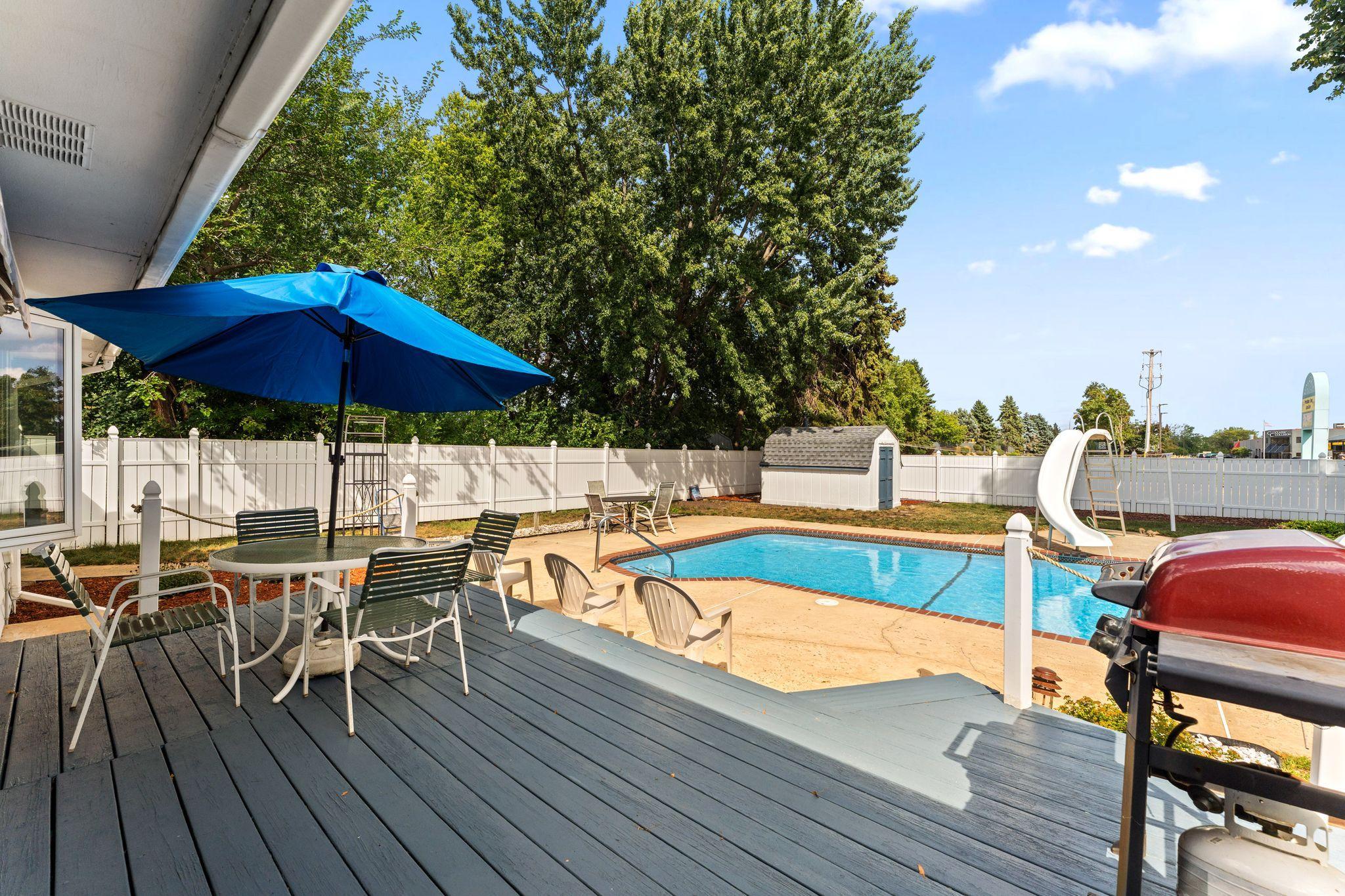 View of Residential at 14490 Gannon Way, Apple Valley MN 55124, Apple Valley (37 of 40) - Mike Wilen | Minnesota Team Real Estate