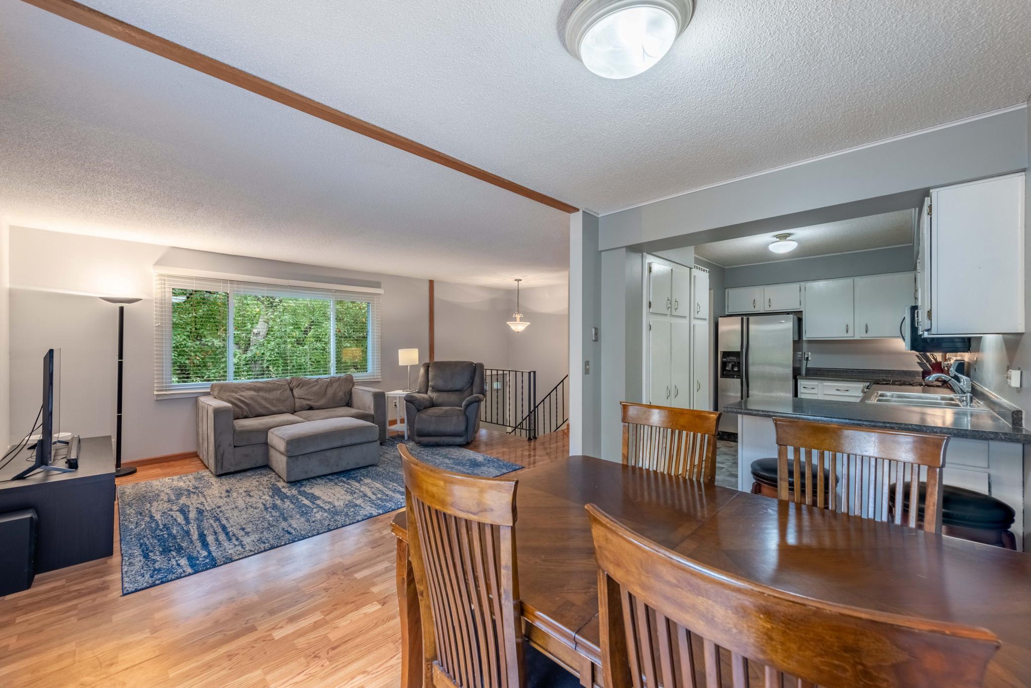 View of Residential at 1303 140th Street, Burnsville MN 55337, Burnsville (10 of 39) - Mike Wilen | Minnesota Team Real Estate