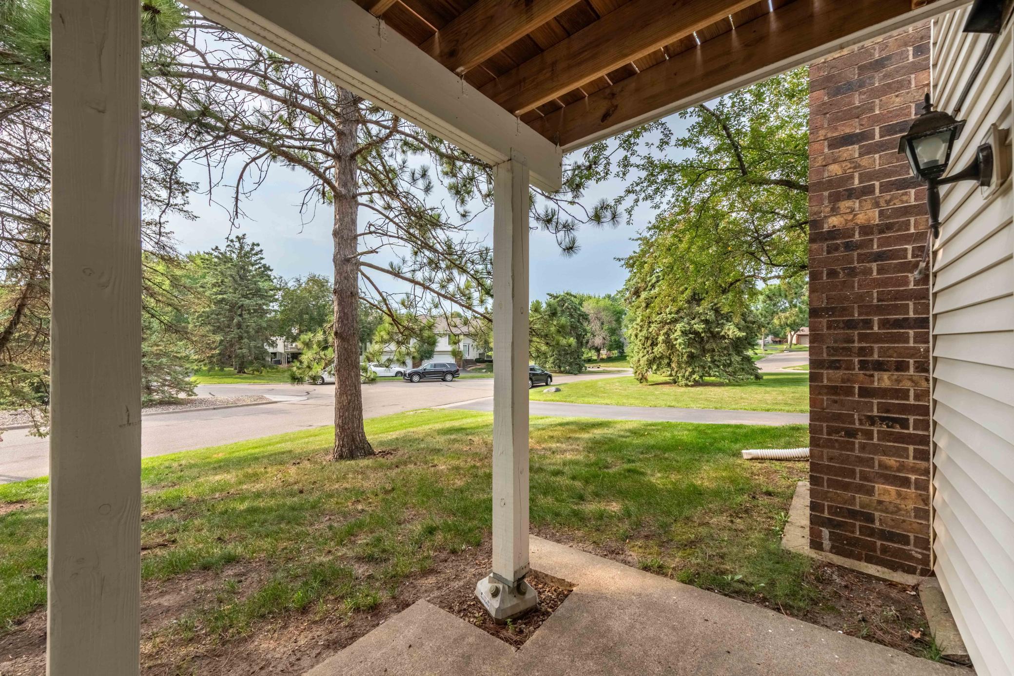 View of Residential at 1303 140th Street, Burnsville MN 55337, Burnsville (31 of 39) - Mike Wilen | Minnesota Team Real Estate
