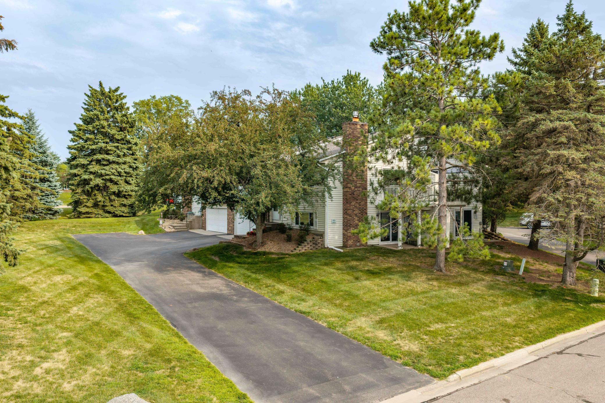 View of Residential at 1303 140th Street, Burnsville MN 55337, Burnsville (33 of 39) - Mike Wilen | Minnesota Team Real Estate