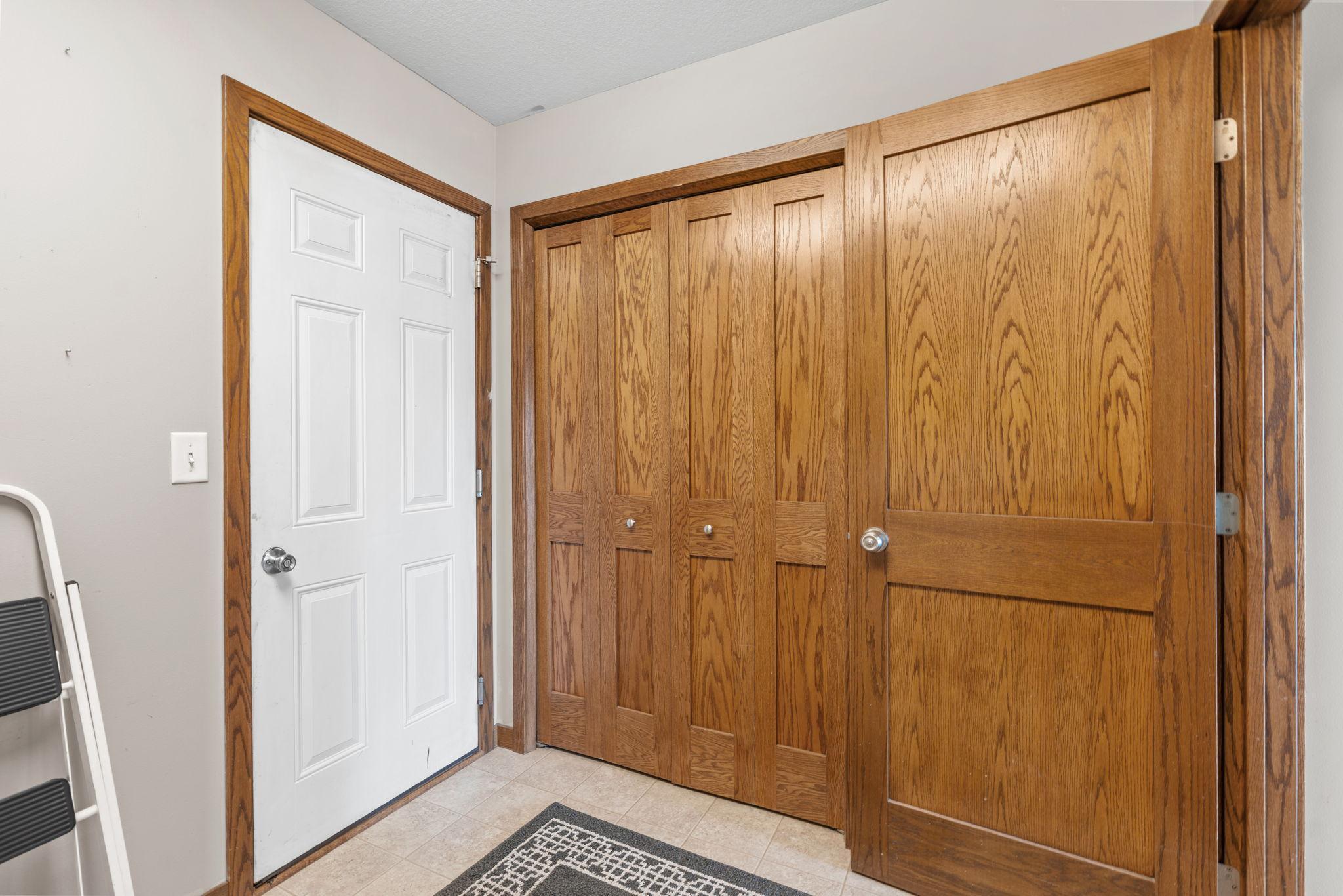 View of Residential at 930 Aspen Circle, Watertown MN 55388, Watertown (26 of 38) - Mike Wilen | Minnesota Team Real Estate