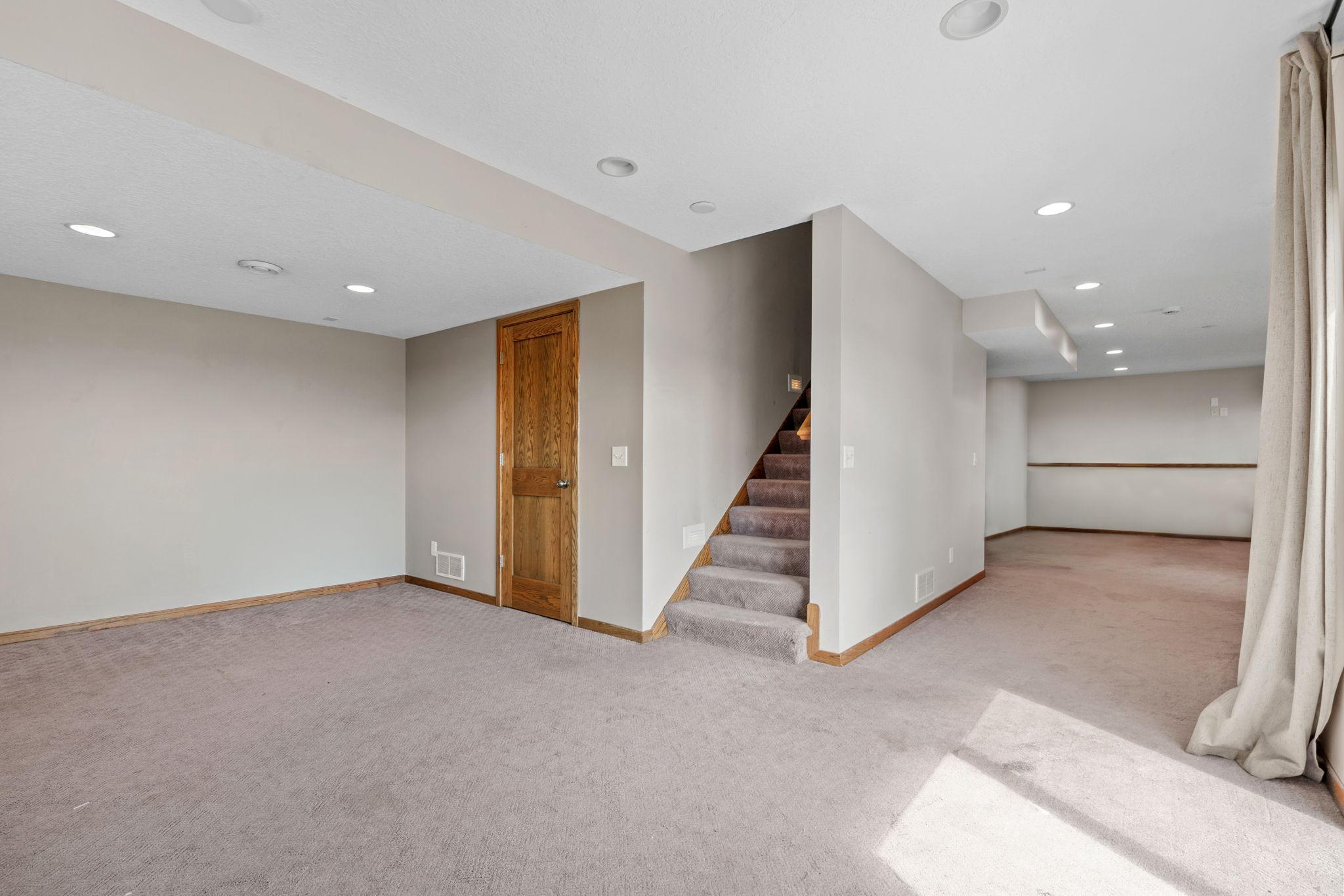 View of Residential at 930 Aspen Circle, Watertown MN 55388, Watertown (21 of 38) - Mike Wilen | Minnesota Team Real Estate